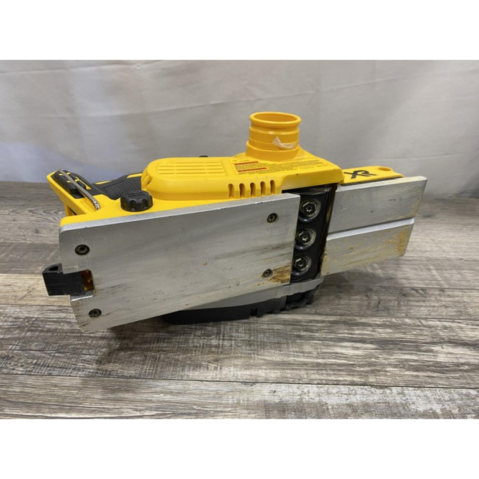 AS-IS DEWALT 20V MAX XR Cordless Brushless 3-1/4 in. Planer (Tool Only)