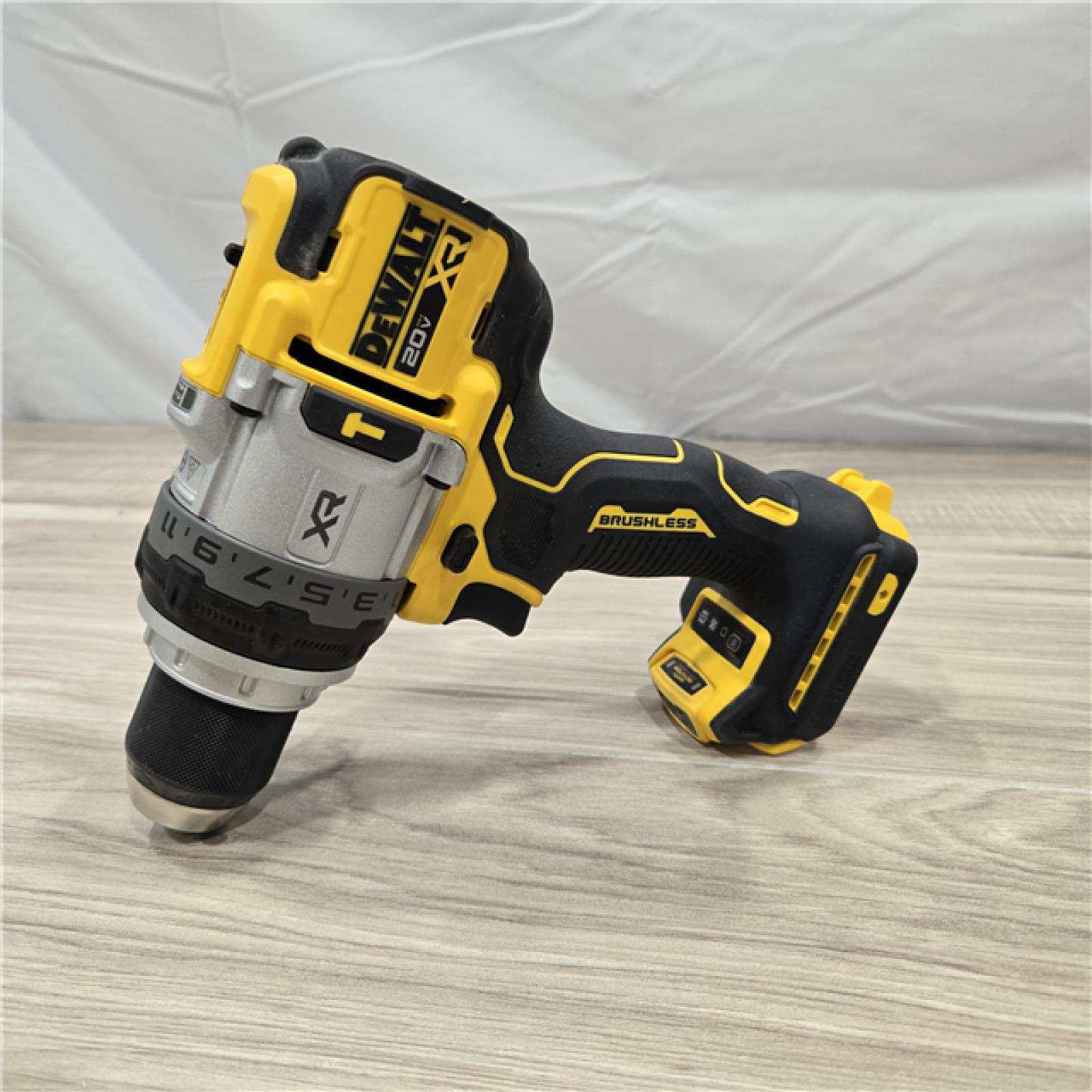 LIKE NEW! - DEWALT 20V XR Lithium-Ion Cordless Hammer Drill Kit with 8.0 Ah Battery, Charger and Kit Bag