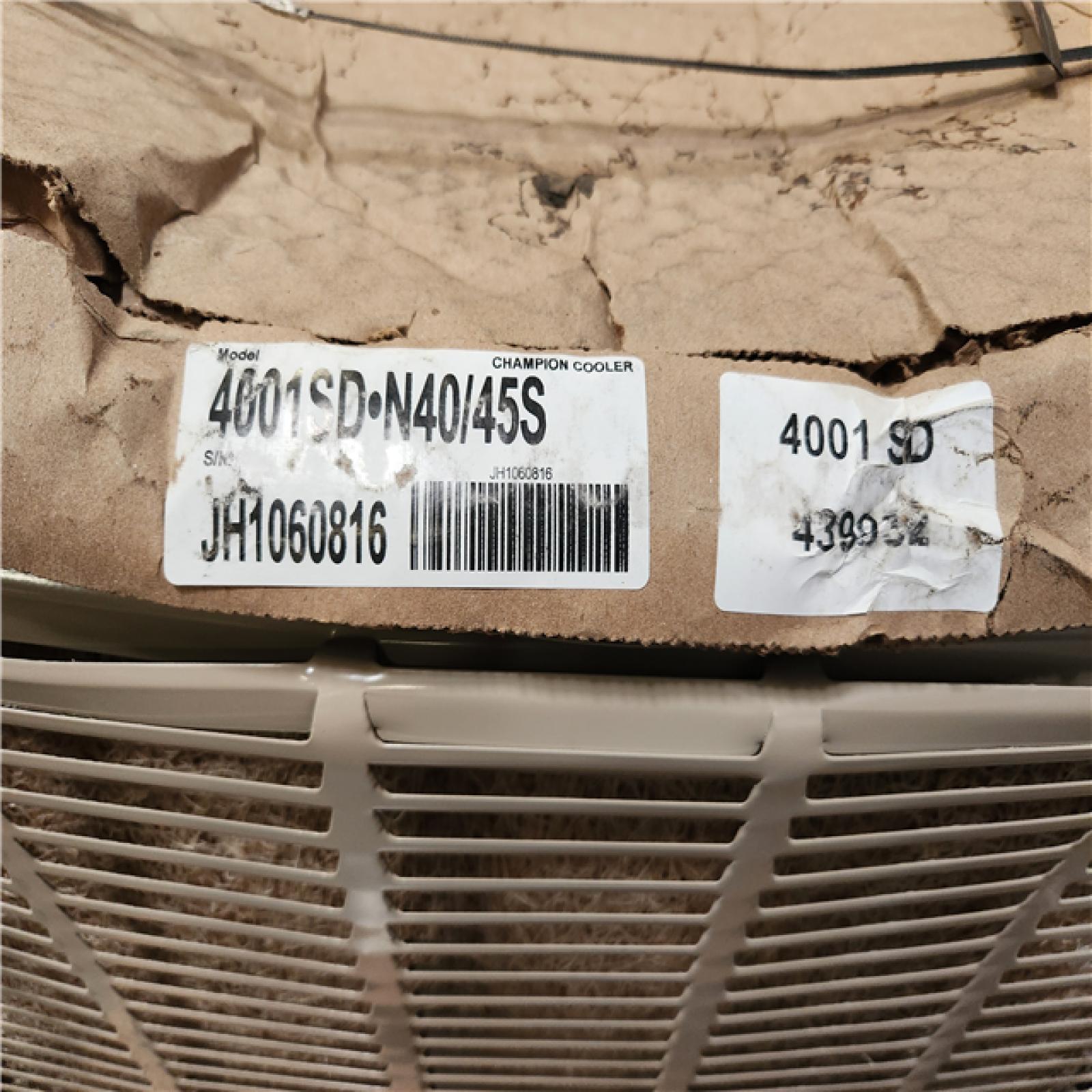 Phoenix AS-IS Champion Cooler 4600 CFM Side-Draft Wall/Roof Evaporative Cooler for 1700 sq. ft. (Motor Not Included)