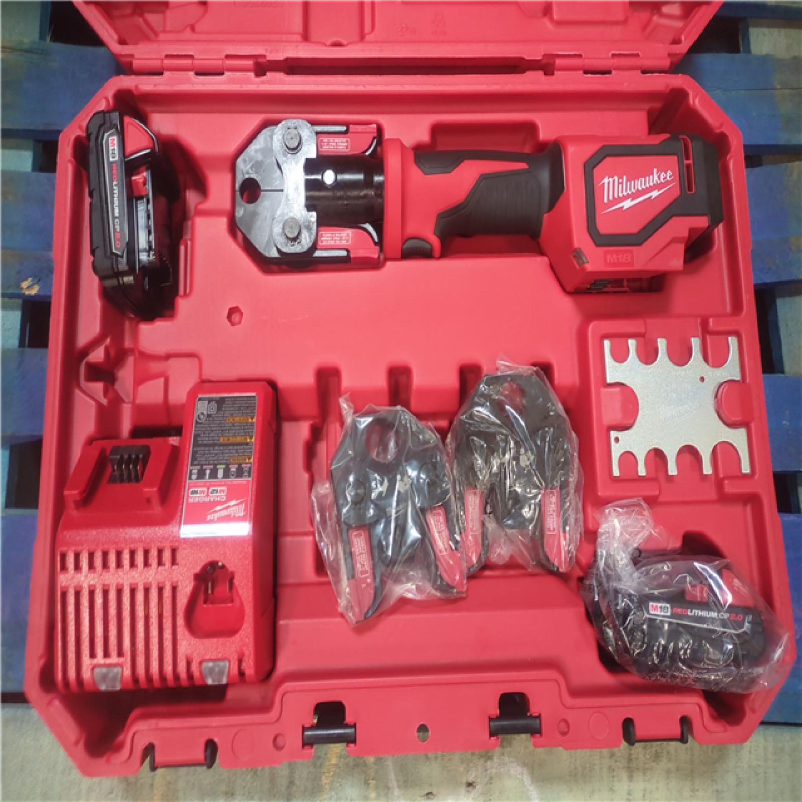 CALIFORNIA AS-IS M18 Short Throw Press Tool KIT