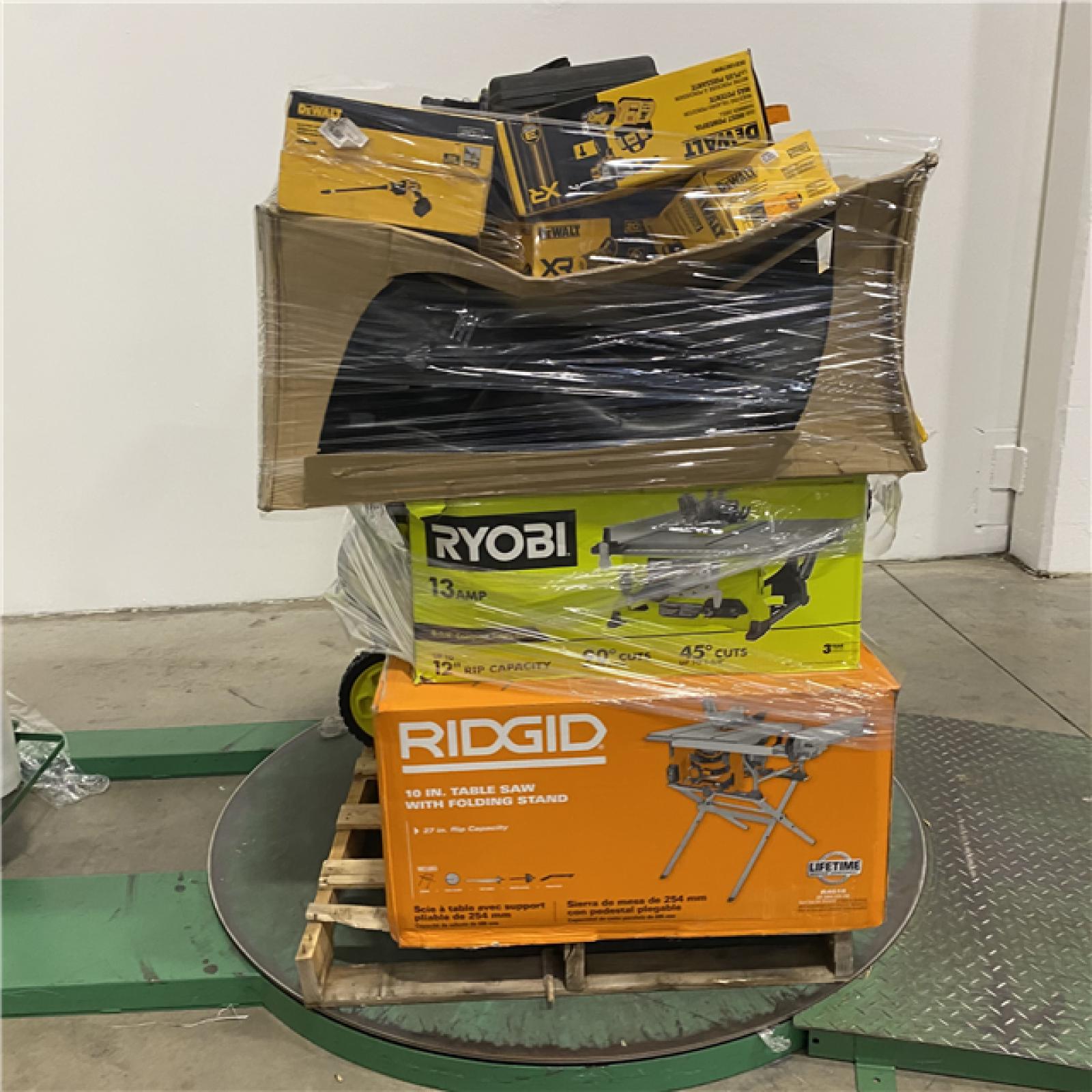 Dallas Location - As-Is Tool Pallet