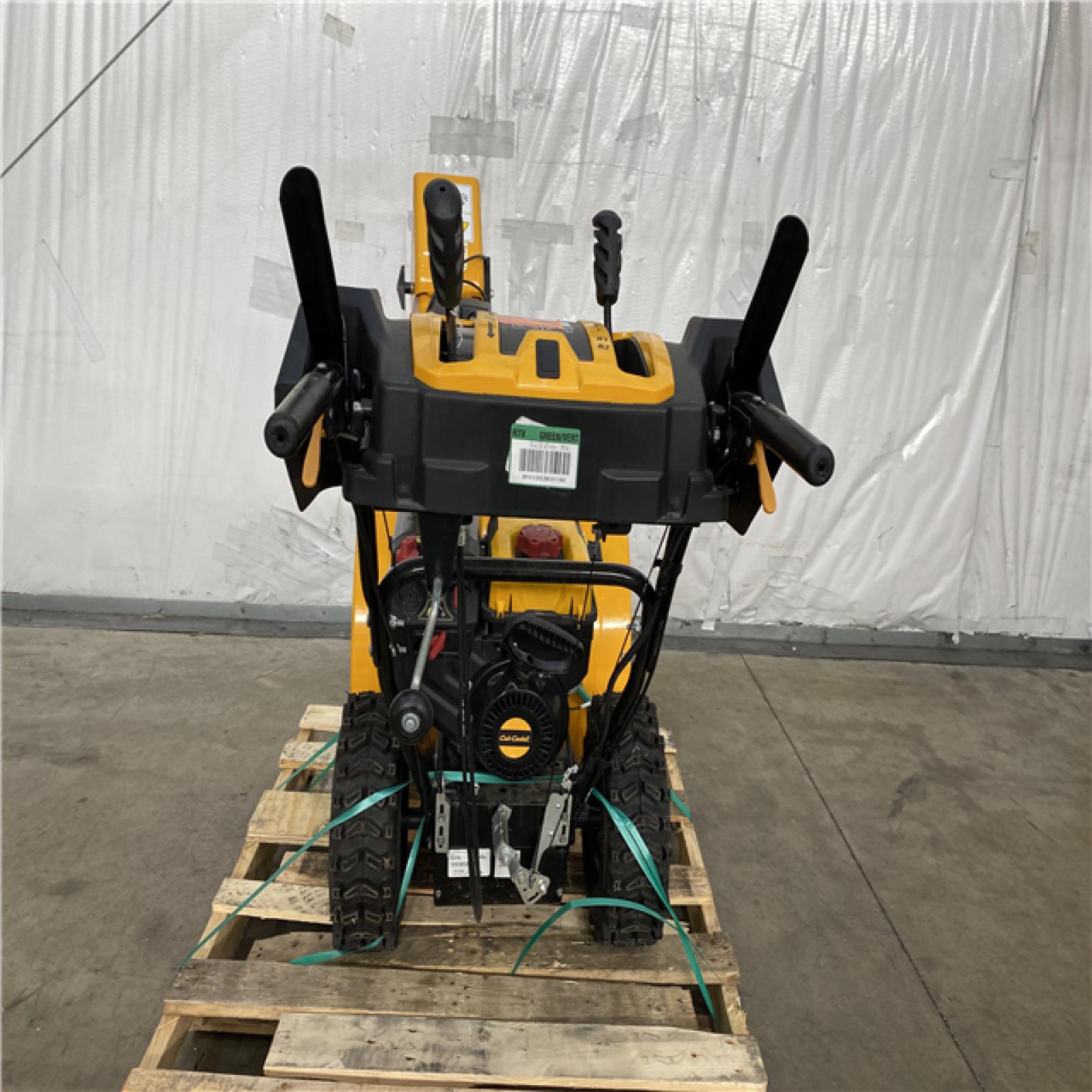 Houston Location AS IS - Cub Cadet 2X 26 in. Snowblower