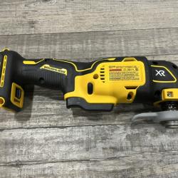 AS-IS DEWALT 20V MAX XR Cordless Brushless 3-Speed Oscillating Multi Tool Kit