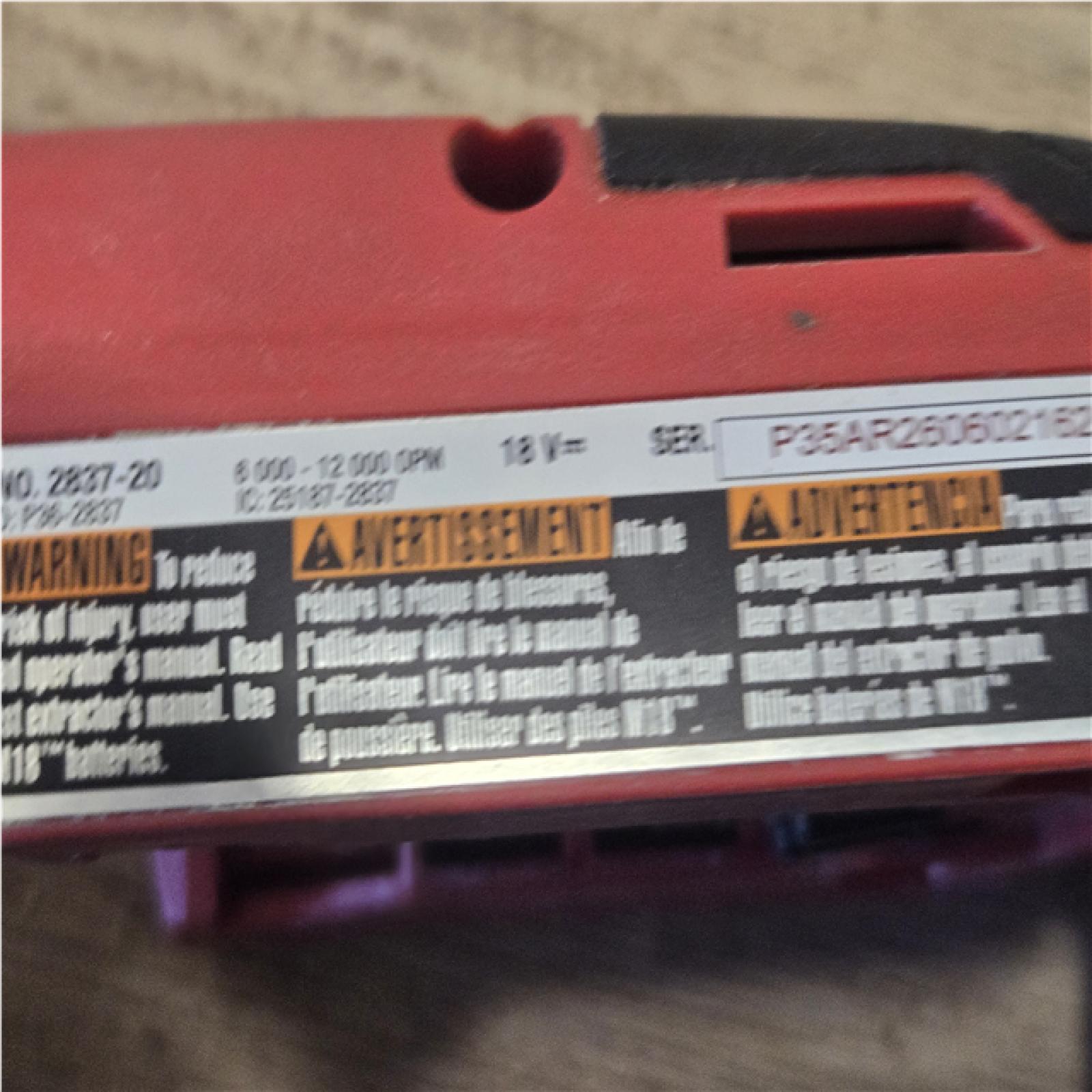 AS-IS Milwaukee 18V Lithium-Ion Brushless Cordless FUEL 5 in. Random Orbit Sander (Tool-Only)