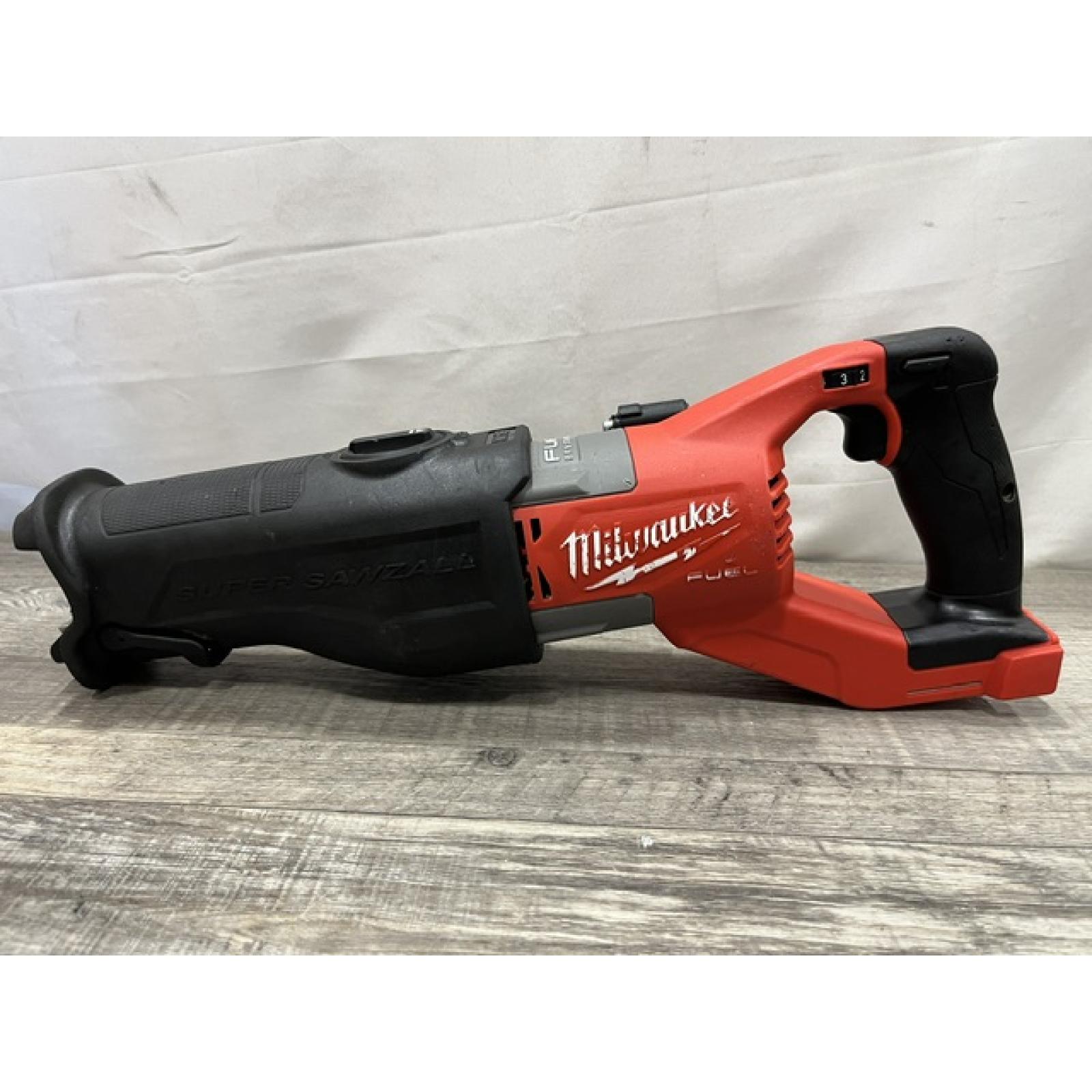 AS-IS Milwaukee FUEL 18V Lithium-Ion Brushless Cordless Super SAWZALL Orbital Reciprocating Saw (Tool-Only)