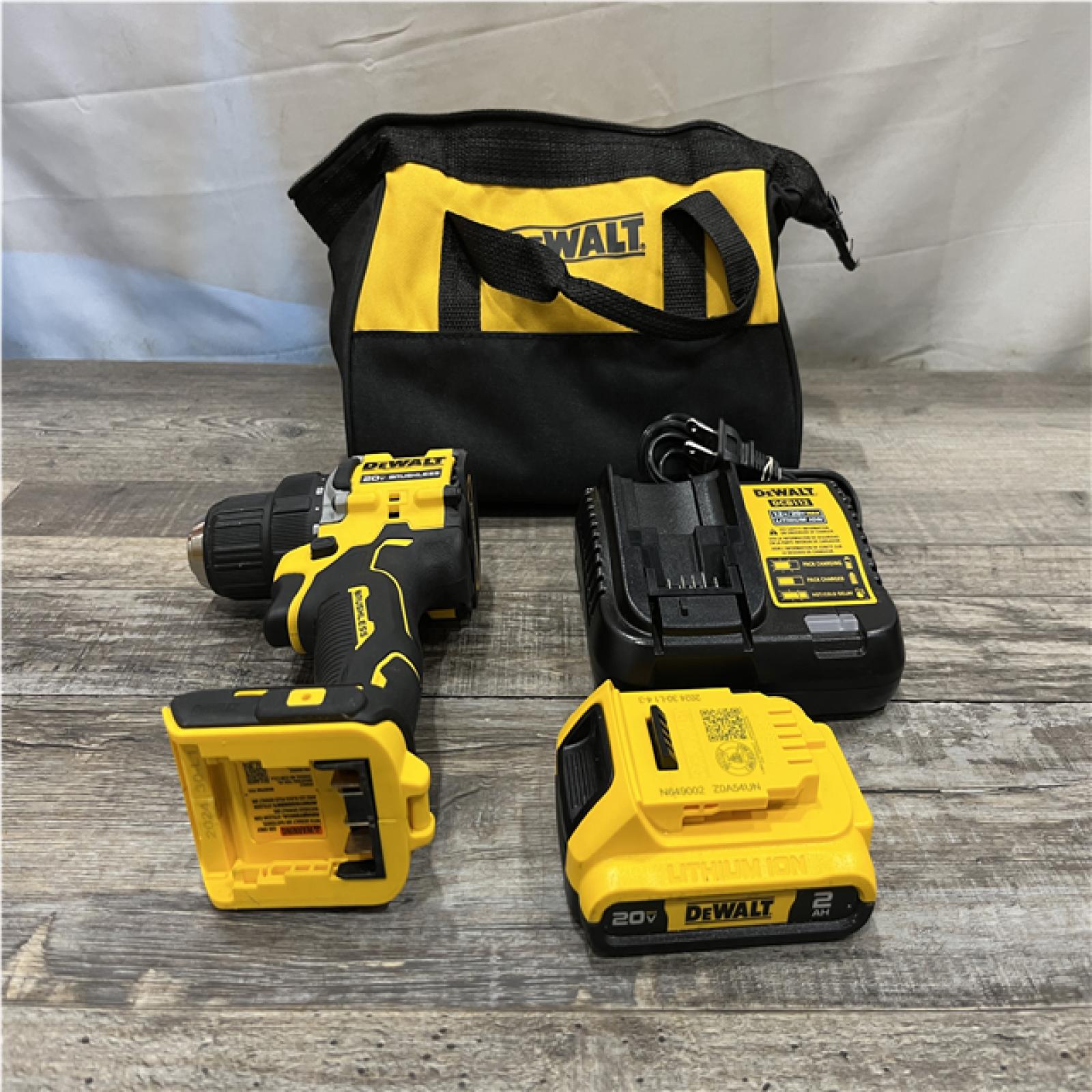 AS-IS DEWALT Atomic 20V Lithium-Ion Cordless Compact 1/2 in. Drill/Driver Kit