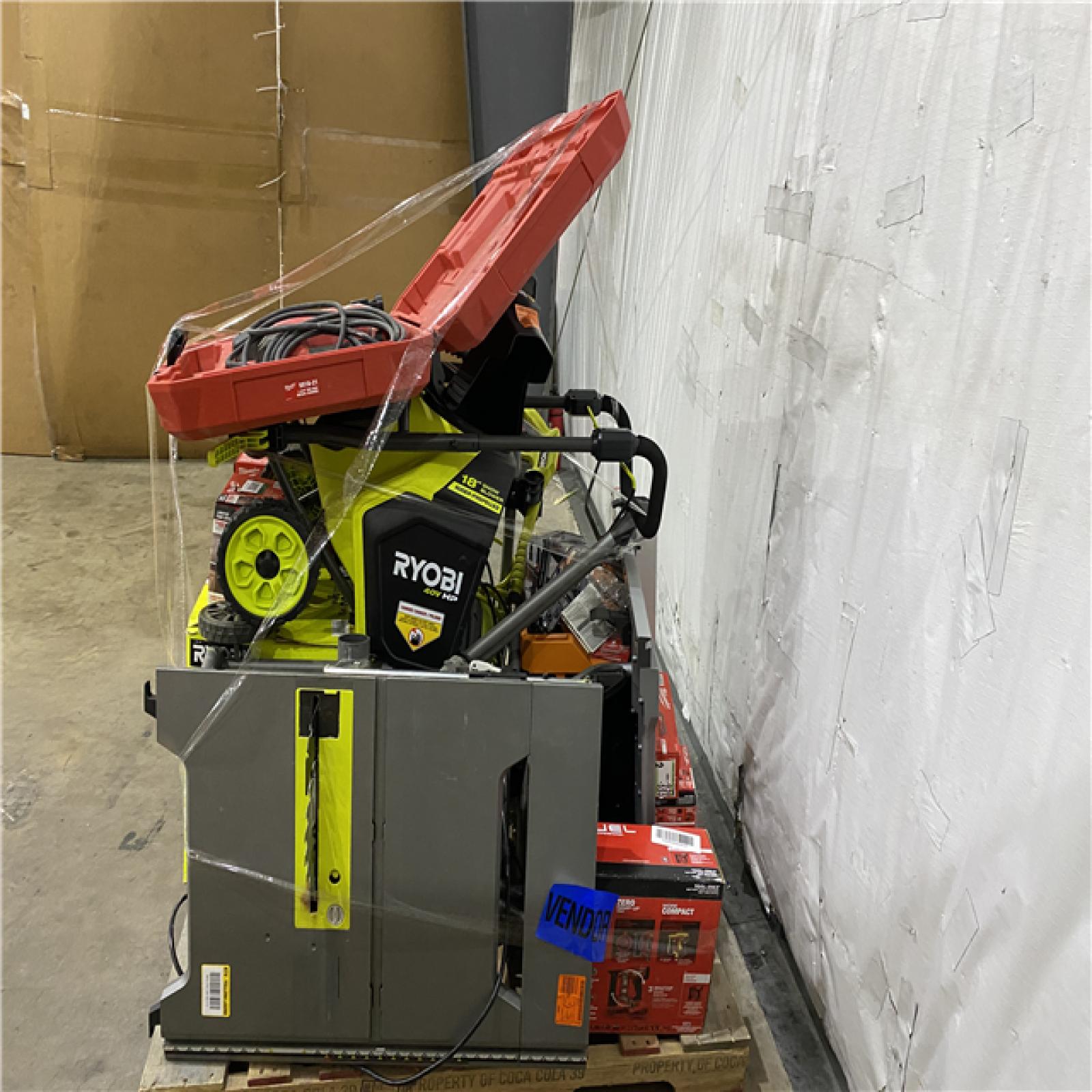 Houston Location AS IS - Tool Pallet