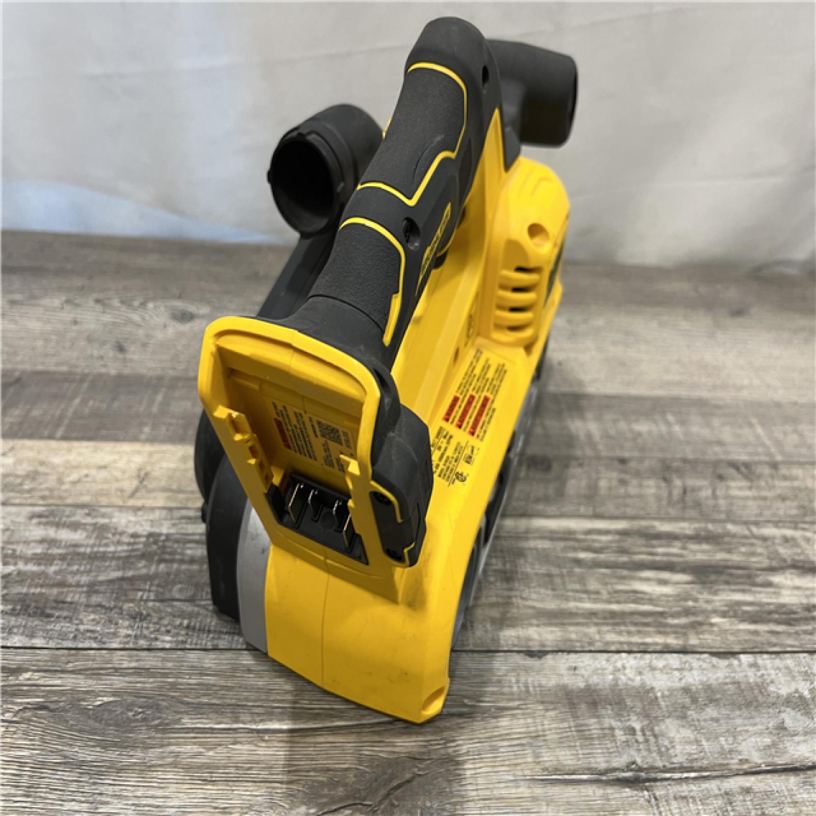 AS-IS DEWALT 20V MAX* XR Brushless Cordless Belt Sander (Tool-Only)