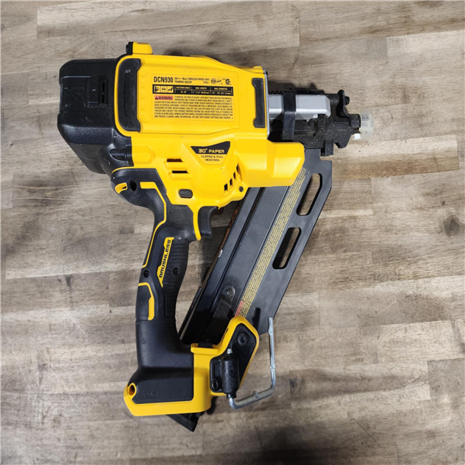 HOUSTON LOCATION - AS-IS DEWALT 20-Volt 30° Cordless Framing Nailer (Tool-Only)