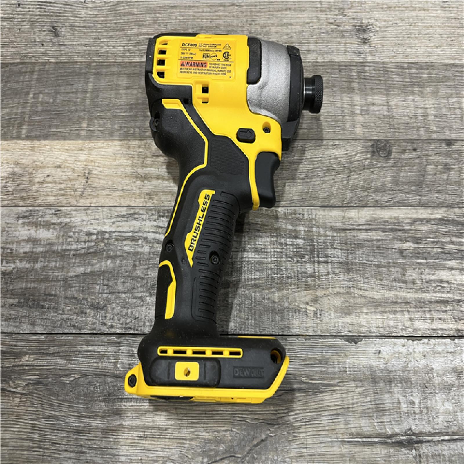 AS-IS DEWALT Atomic 20V Max Lithium-Ion Brushless Cordless Compact 1/4 in. Impact Driver Kit