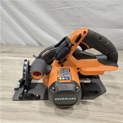 LIKE NEW! - RIDGID 18V Brushless Cordless 7-1/4 in. Circular Saw (Tool Only)
