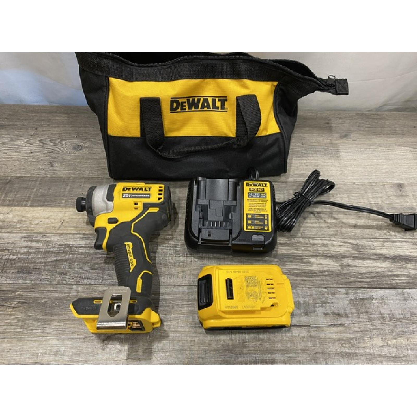 AS-IS DEWALT Atomic 20V Max Lithium-Ion Brushless Cordless Compact 1/4 in. Impact Driver Kit