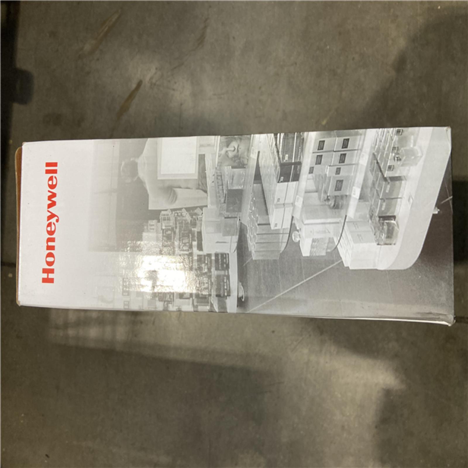 NEW! - Honeywell HN35040102 35 Series 4K 4-Channel Embedded NVR, 1HD, NDAA Compliant, 2TB HDD, 4 Video Inputs, 1 x HDMI and 1 x VGA Interface
