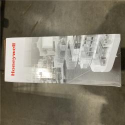 NEW! - Honeywell HN35040102 35 Series 4K 4-Channel Embedded NVR, 1HD, NDAA Compliant, 2TB HDD, 4 Video Inputs, 1 x HDMI and 1 x VGA Interface