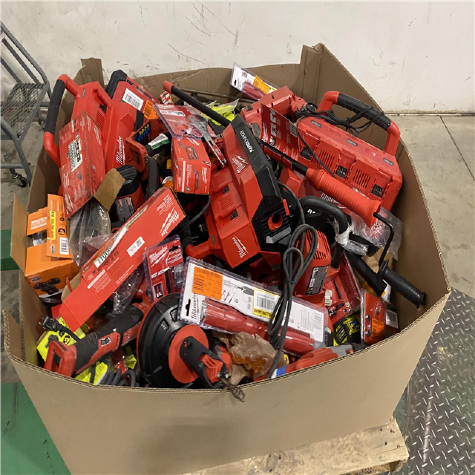 Dallas Location - As-Is Tool Pallet