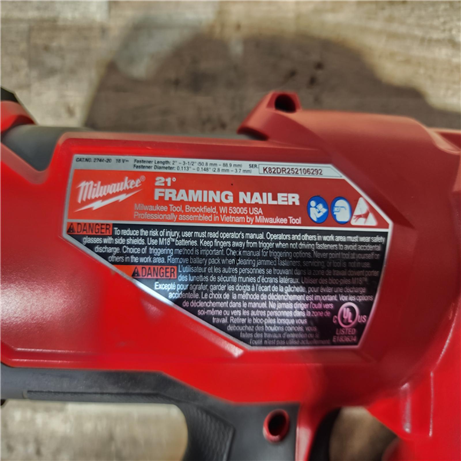 HOUSTON LOCATION - AS - IS Milwaukee FUEL 3-1/2 in. 18-Volt 21-Degree Lithium-Ion Brushless Cordless Framing Nailer (Tool-Only)