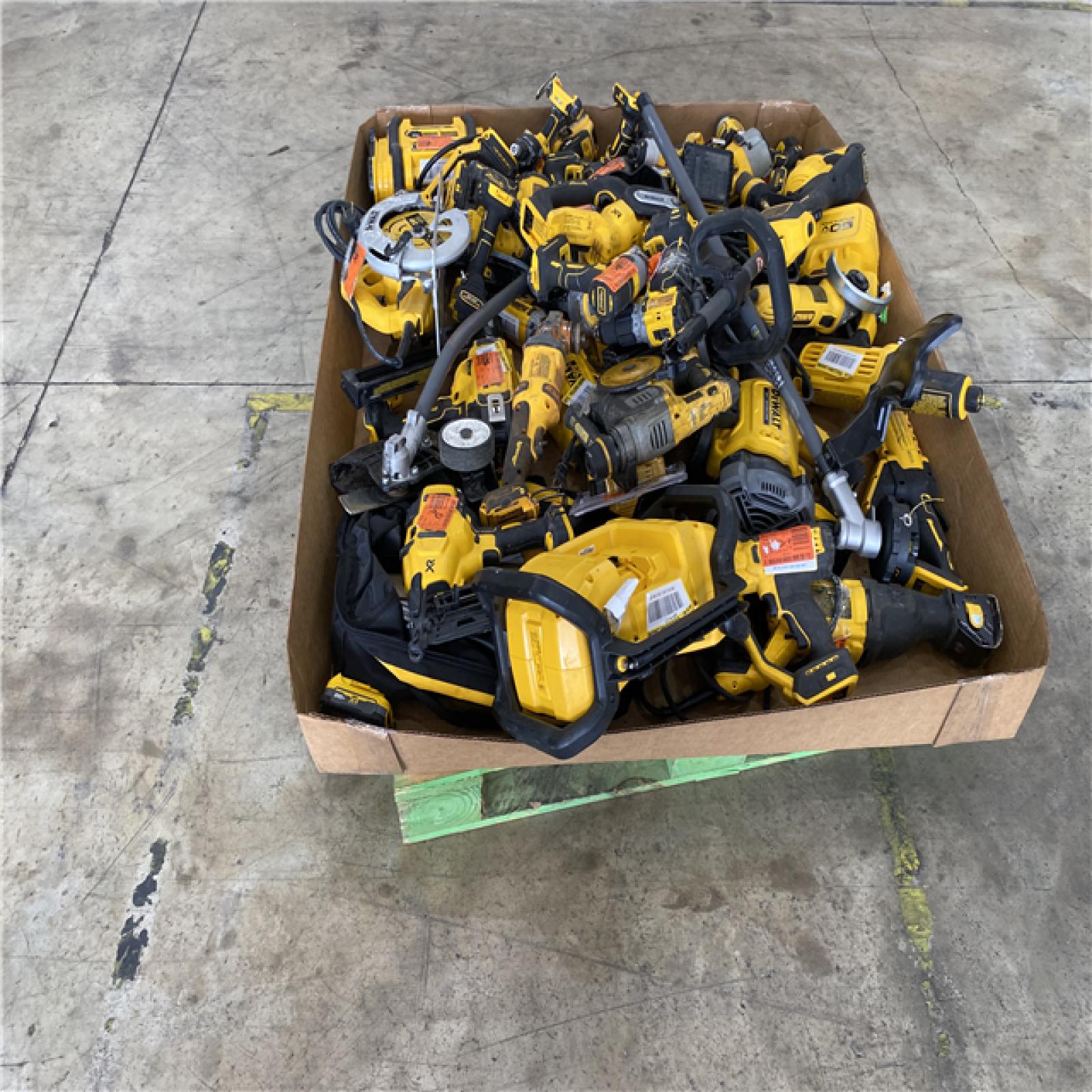 Houston Location AS IS - Tool Pallet