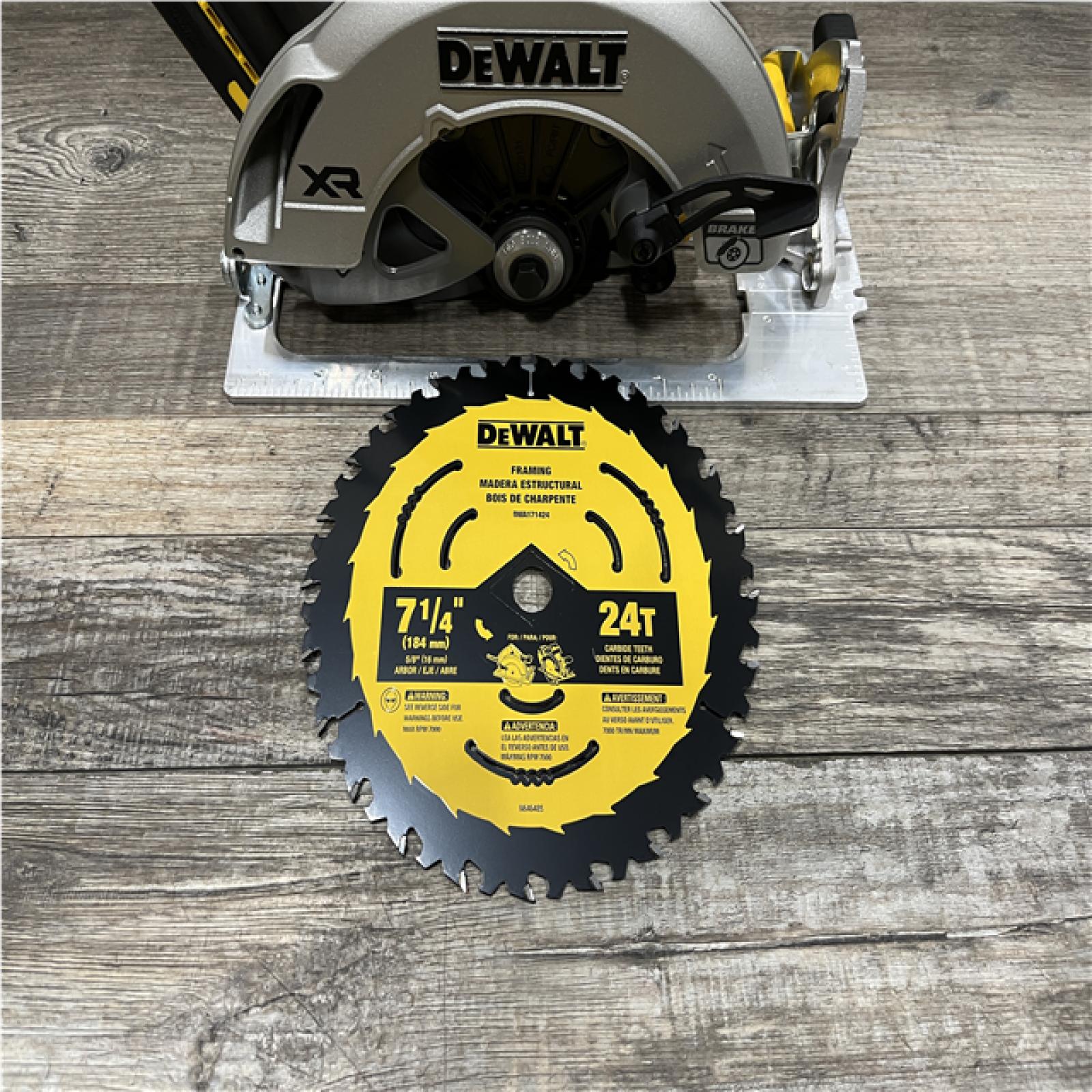 AS-IS DEWALT 20-Volt MAX 7-1/4 in. Cordless Circular Saw (Tool Only)