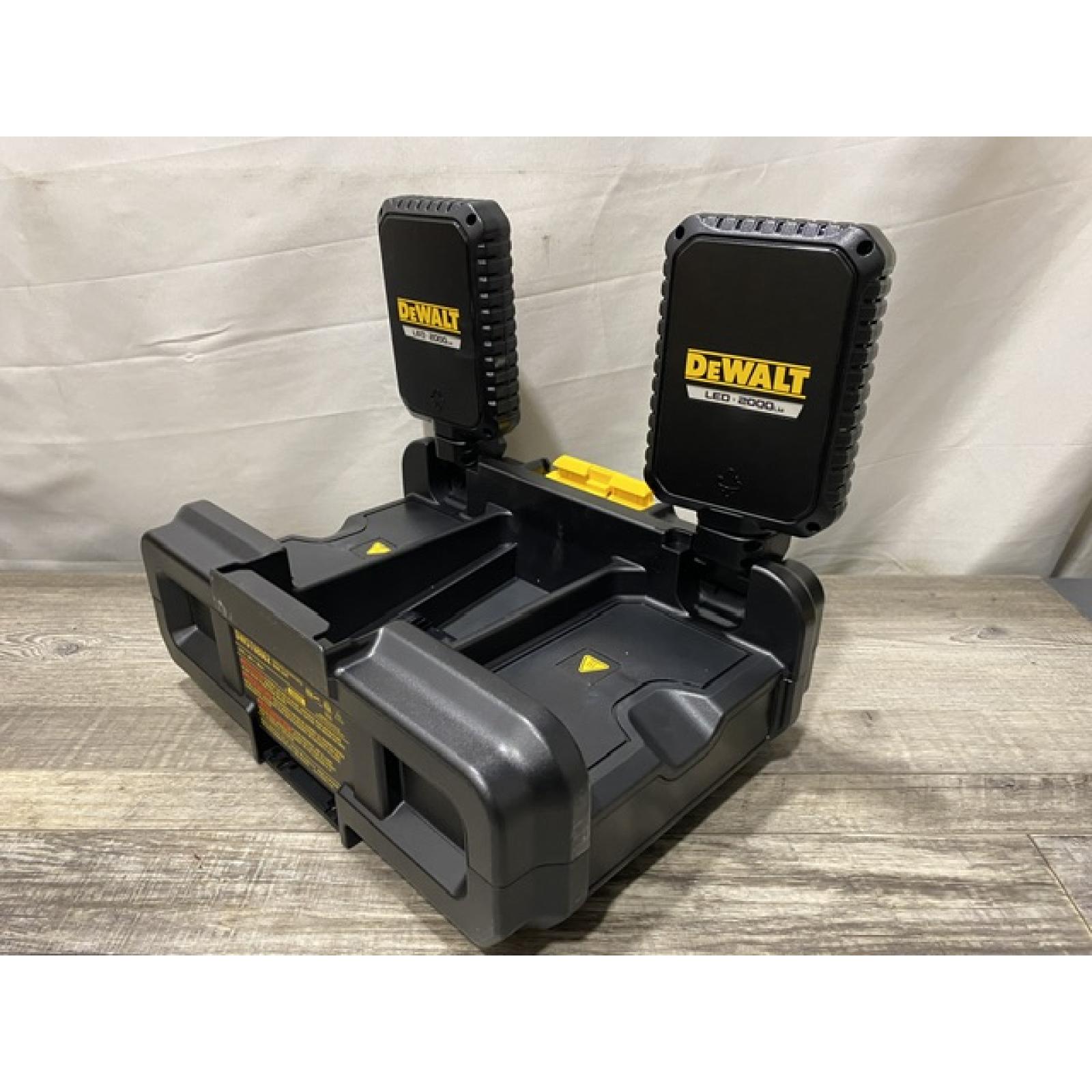 LIKE NEW - DEWALT Tough System 2.0 Flex Volt 20V/60V Cordless LED Adjustable Work Light