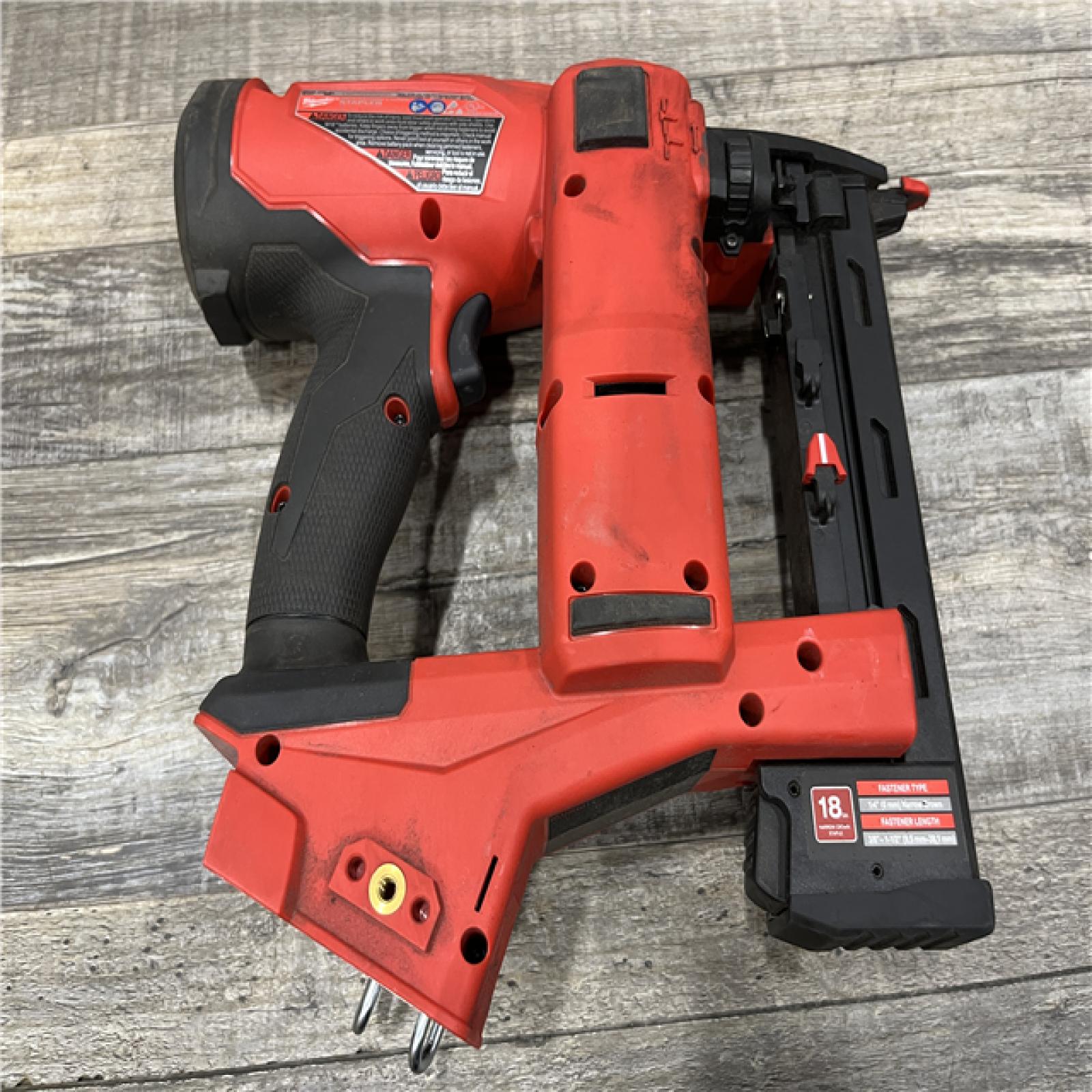 AS-IS Milwaukee FUEL 18-Volt Lithium-Ion Brushless Cordless 18-Gauge 1/4 in. Narrow Crown Stapler (Tool-Only)