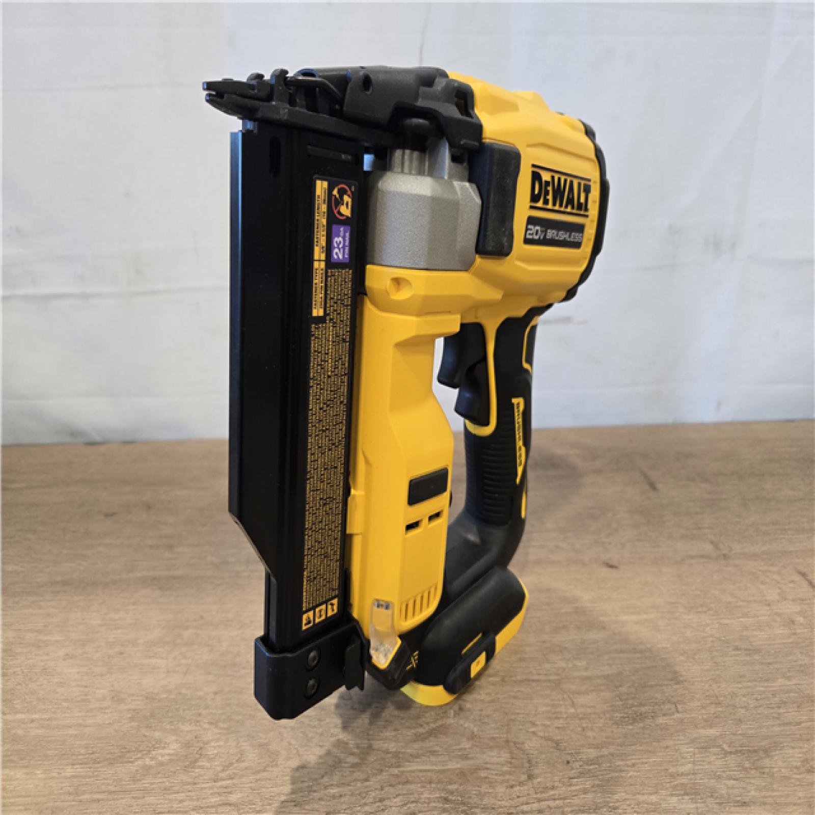 AS-IS DEWALT ATOMIC 20V MAX Cordless 23 Gauge Pin Nailer Kit
