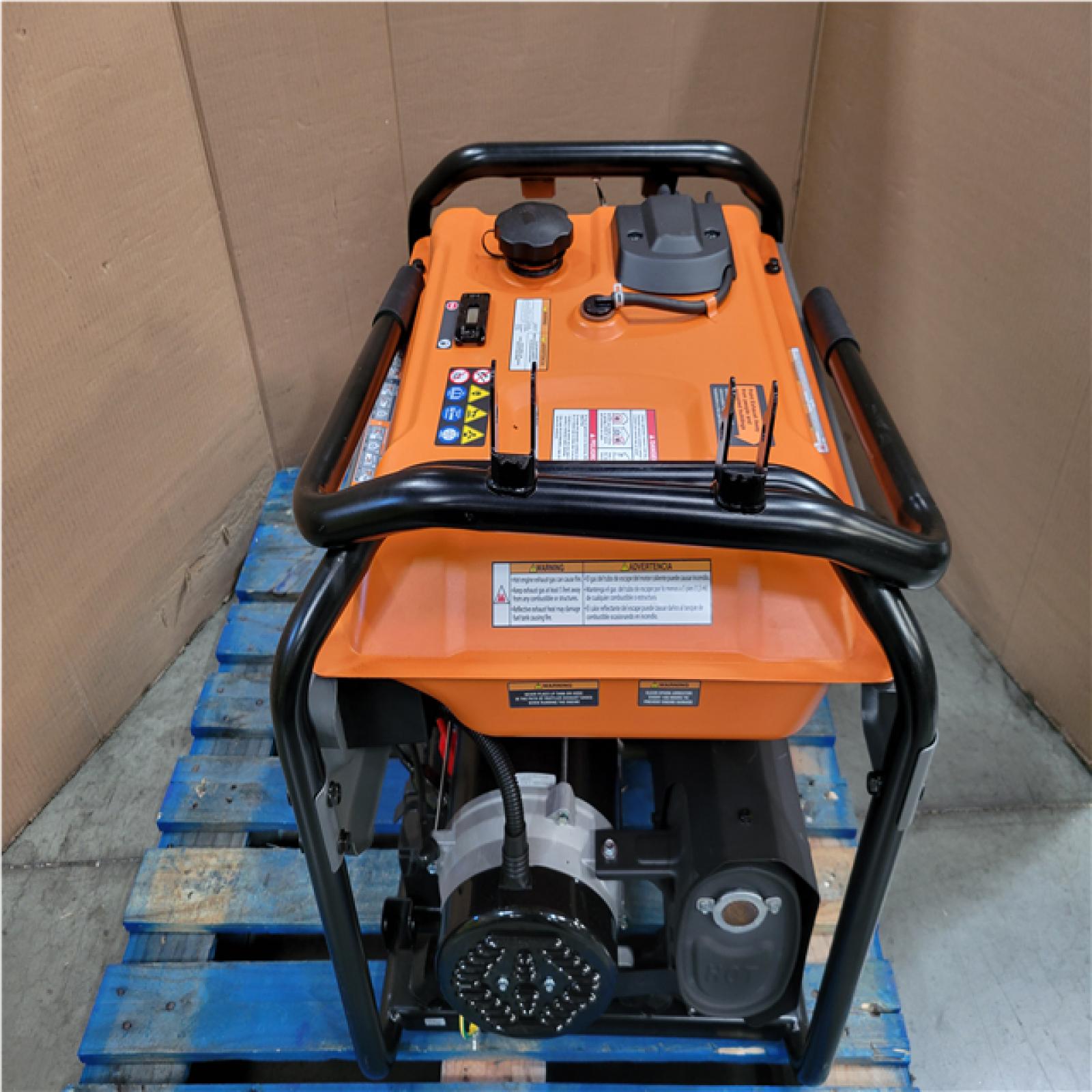 CALIFORNIA AS-IS GENERAC 12 500/9 500-WATT ELECTRIC START TRI-FUEL PORTABLE GENERATOR