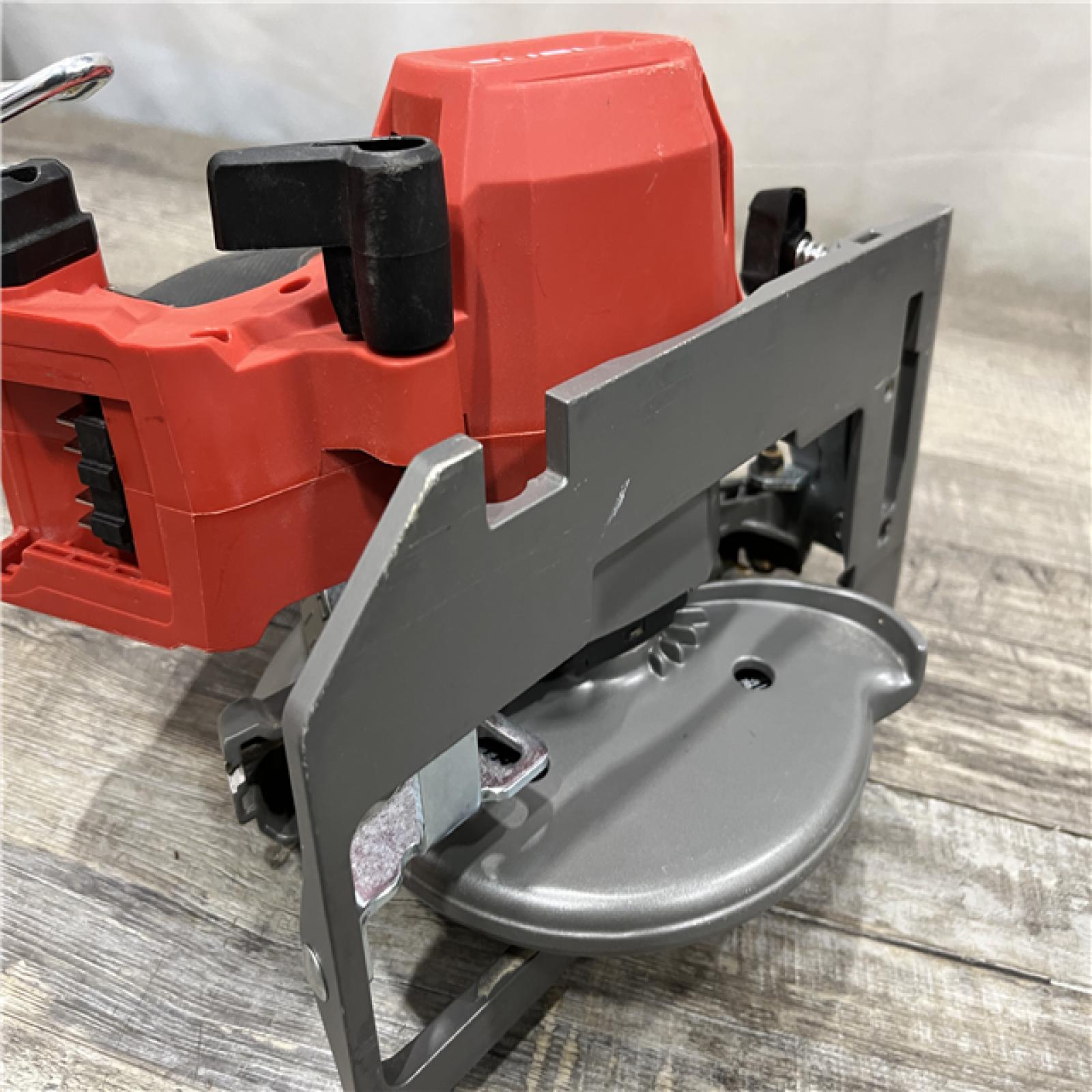 AS-IS Milwaukee FUEL 18V Lithium-Ion Brushless Cordless 6-1/2 in. Circular Saw (Tool-Only)