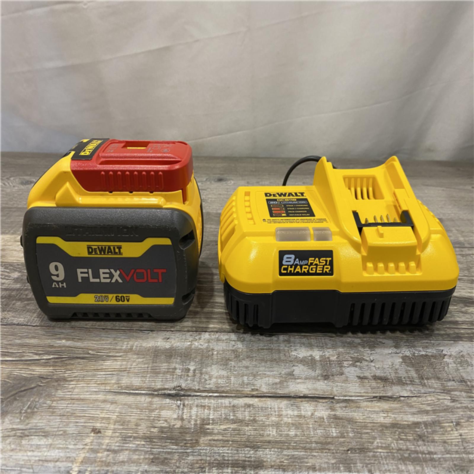 AS-IS DEWALT 20V/60V MAX FLEXVOLT Lithium-Ion 9.0Ah Battery and Charger Starter Kit