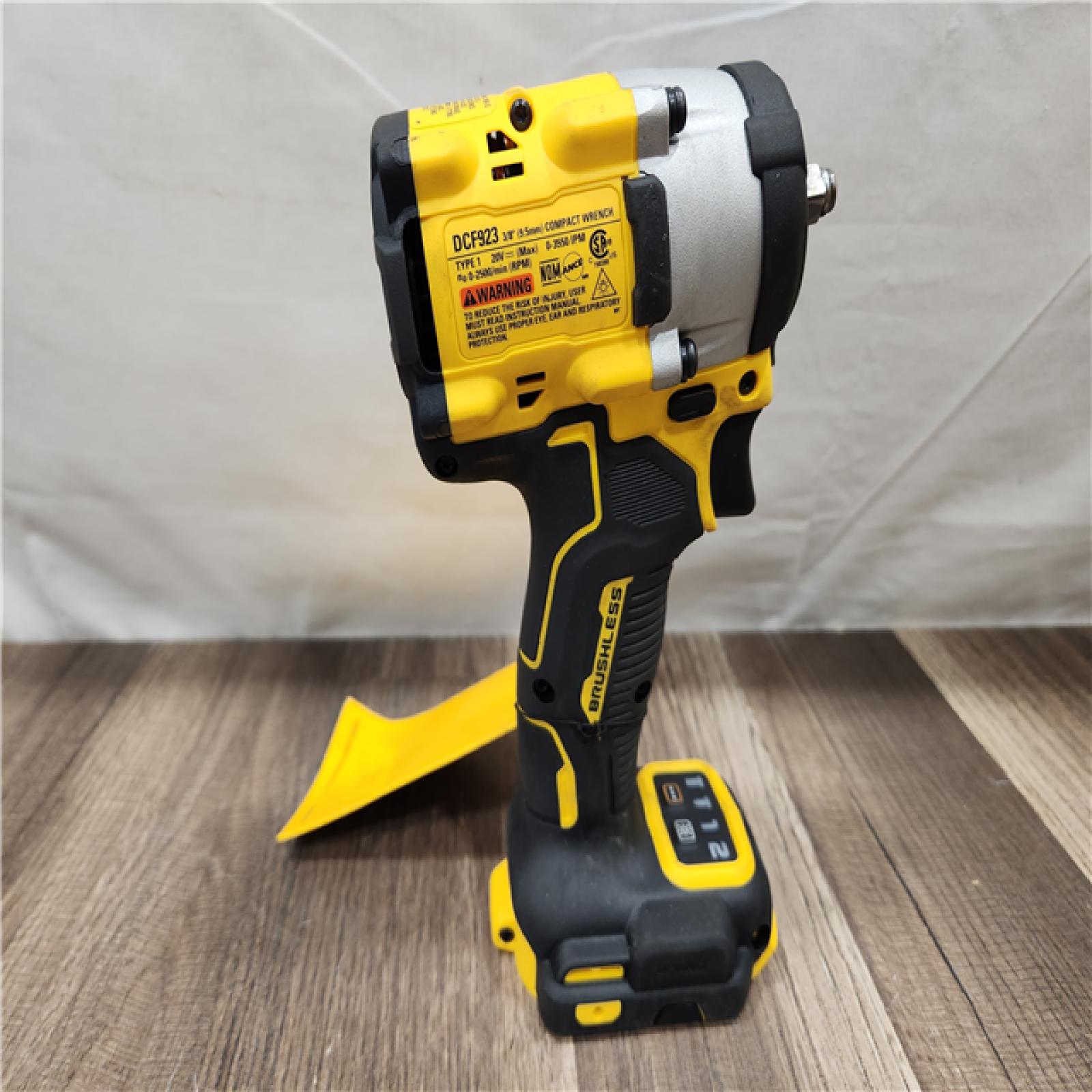 AS-IS- DeWalt 20V MAX ATOMIC 3/8 in. Cordless Brushless Compact Impact Wrench (Tool-Only)