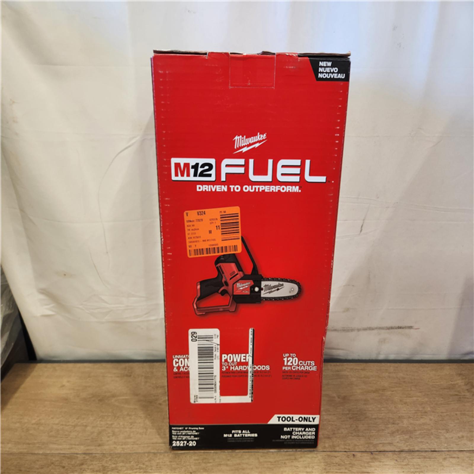 NEW- Milwaukee M12 FUEL  6 in. 12 V Battery Pruning Saw Tool Only