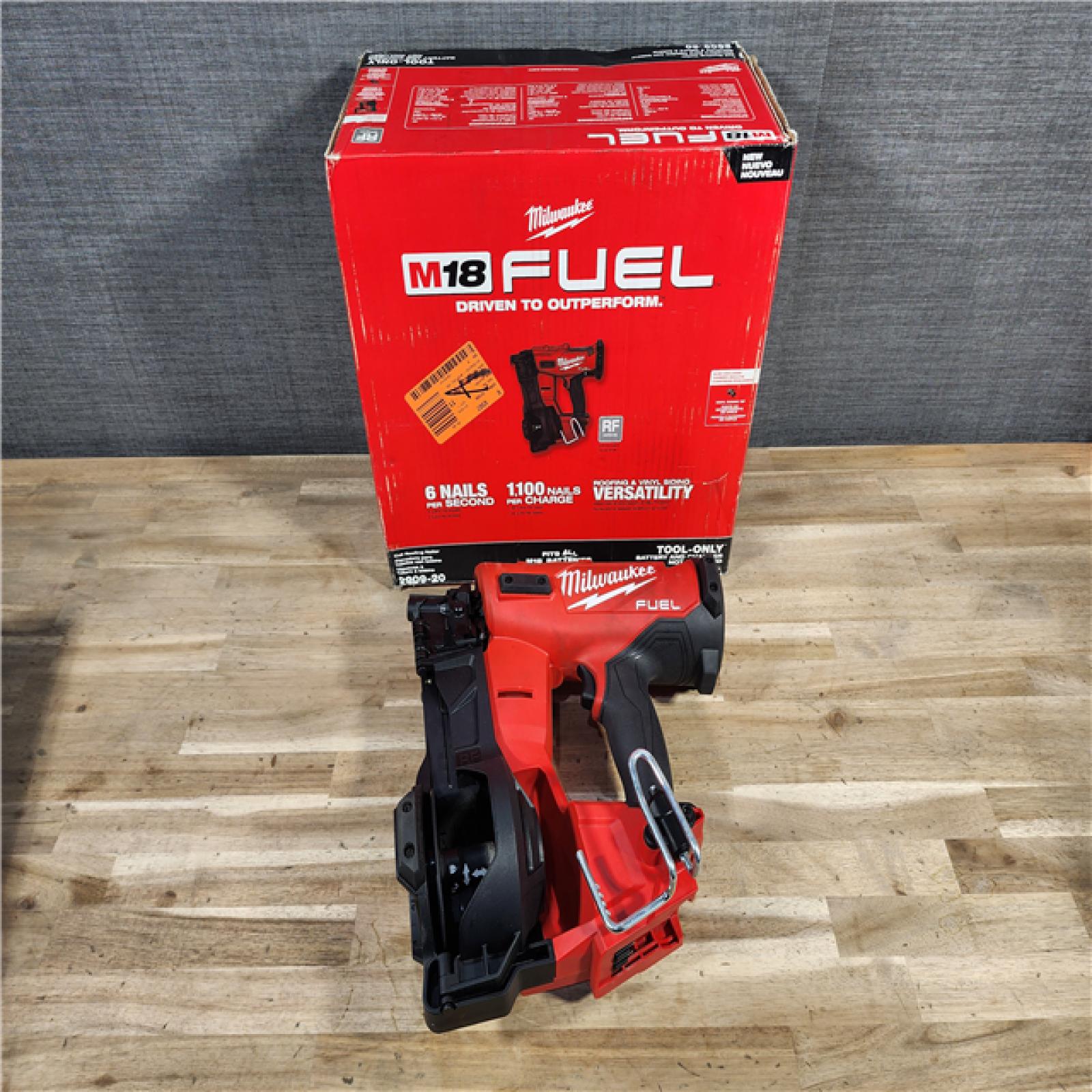 HOUSTON LOCATION - AS-IS Milwaukee M18 FUEL Coil Roofing Nailer (TOOL ONLY)