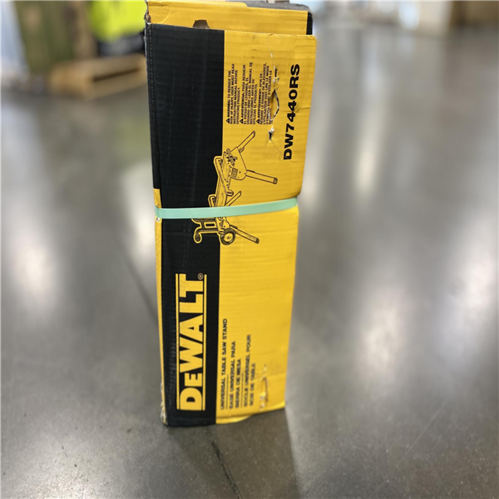 DALLAS LOCATION - DEWALT 33 lbs. Heavy Duty Rolling Table Saw Stand with Quick-Connect Stand Brackets with 200lbs. Capacity 3.0k