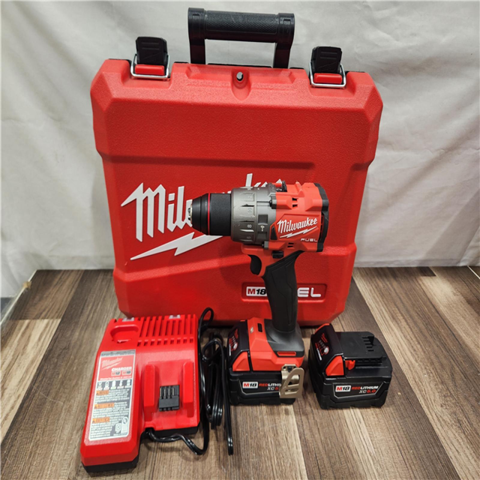 AS-IS- Milwaukee Hammer Drill Driver Kit with Batteries and Charger