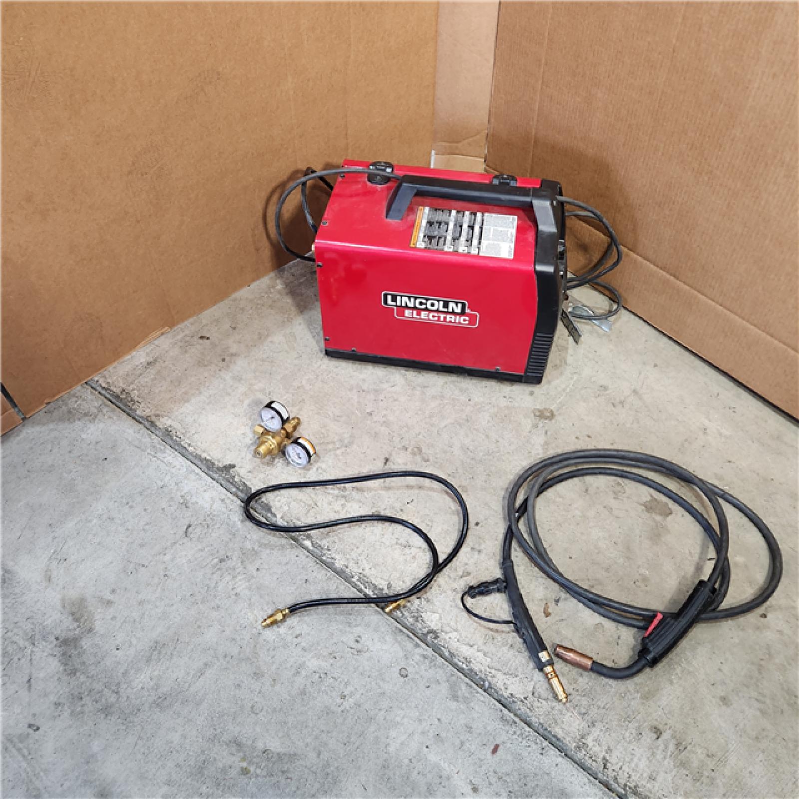 HOUSTON LocationASISLincoln Electric WeldPak 180 Amp MIG FluxCore