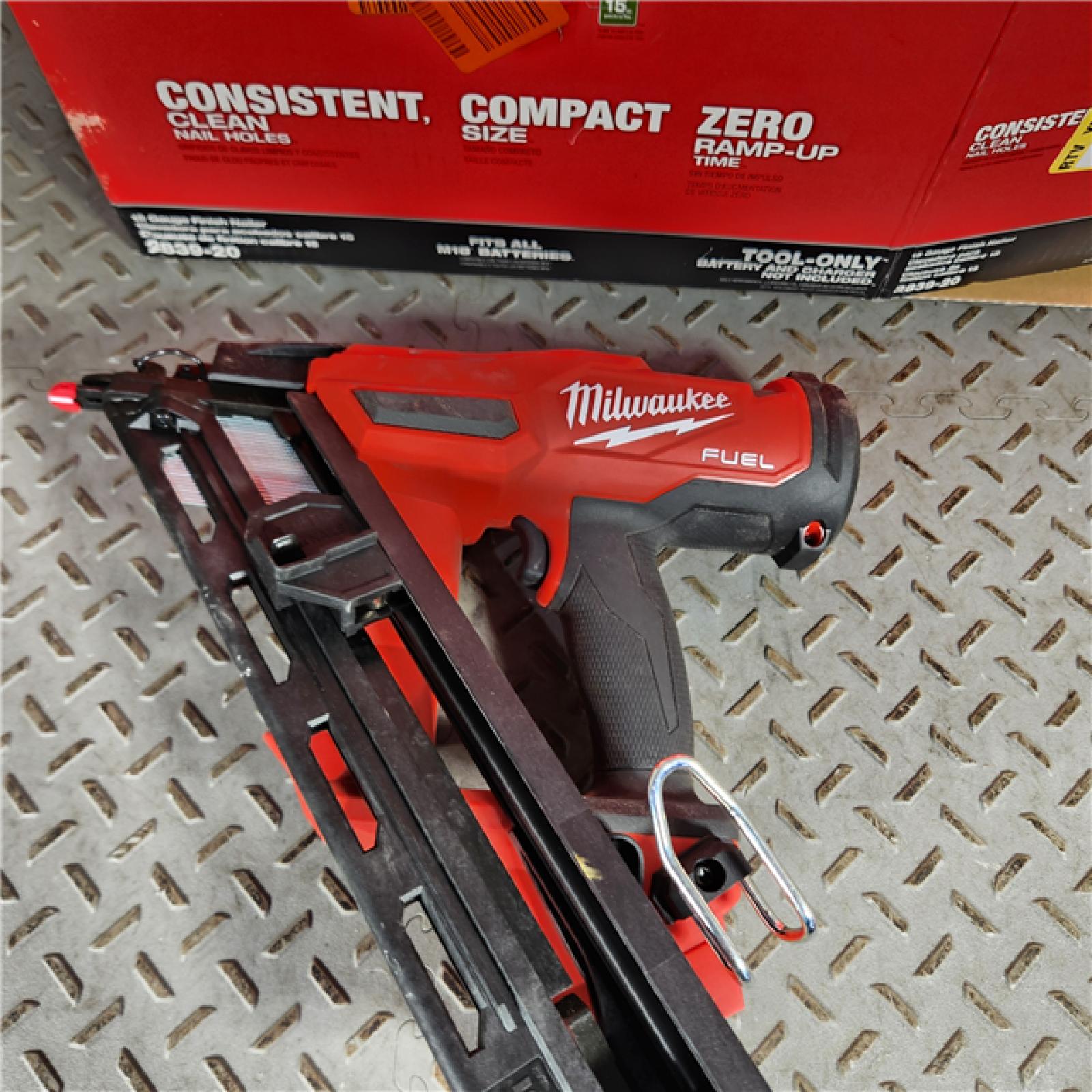 Houston location- AS-IS Milwaukee 2839-20 18V Cordless Gen II 15 Gauge Angled Finish Nailer (Tool Only)