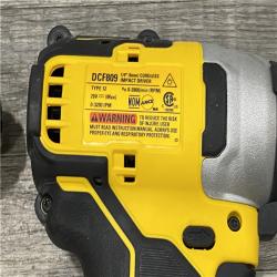 AS-IS DEWALT ATOMIC 20-Volt MAX Lithium-Ion Cordless Combo Kit
