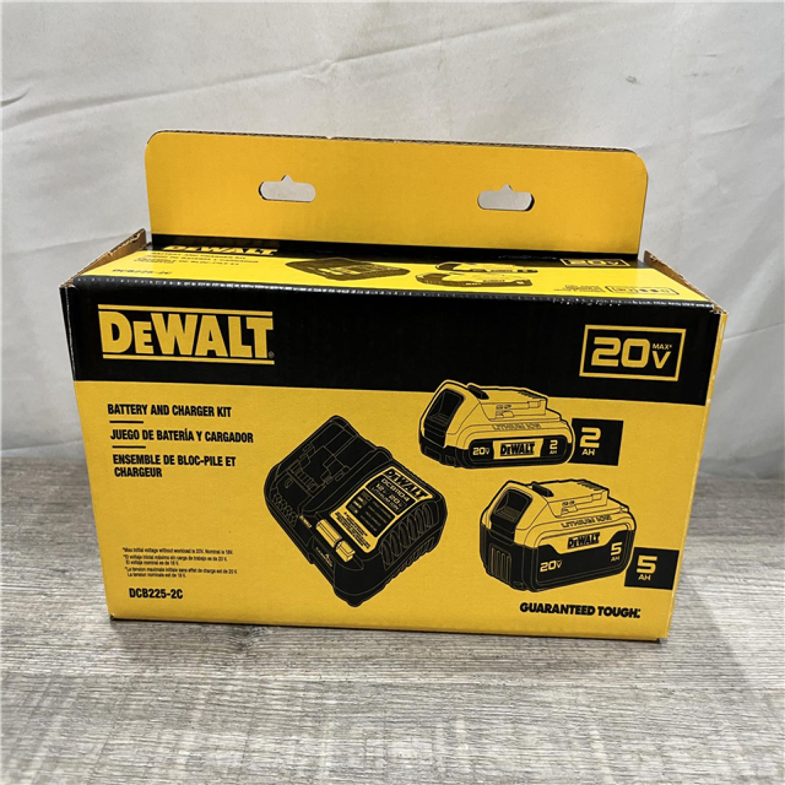 NEW -  DEWALT 20V MAX Lithium-Ion Battery Kit with 5.0Ah and 2.0Ah Battery and Charger