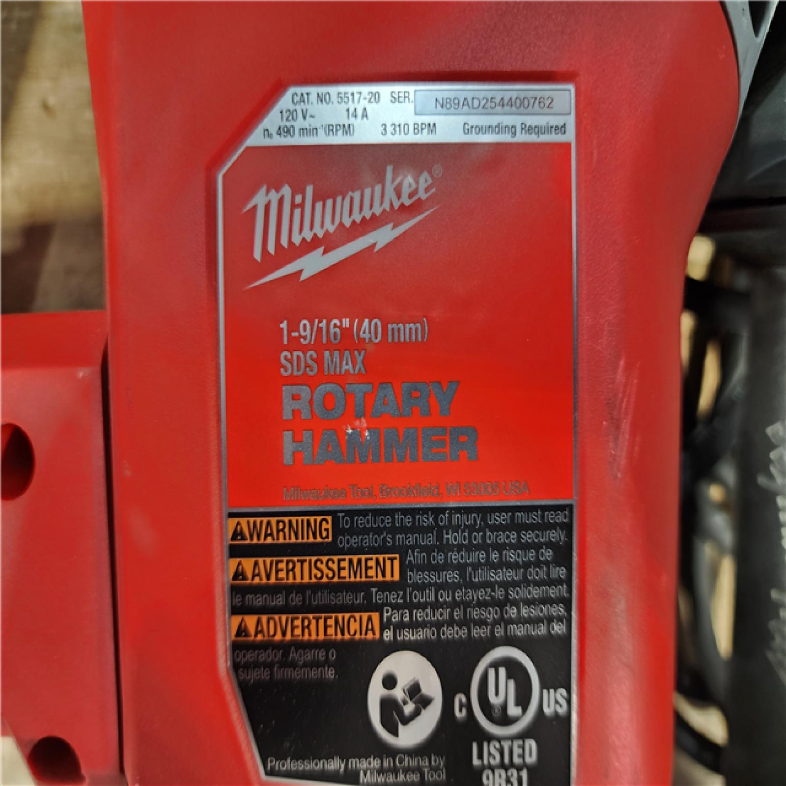 HOUSTON LOCATION - AS - IS Milwaukee 1-9/16 in. SDS-Max Rotary Hammer