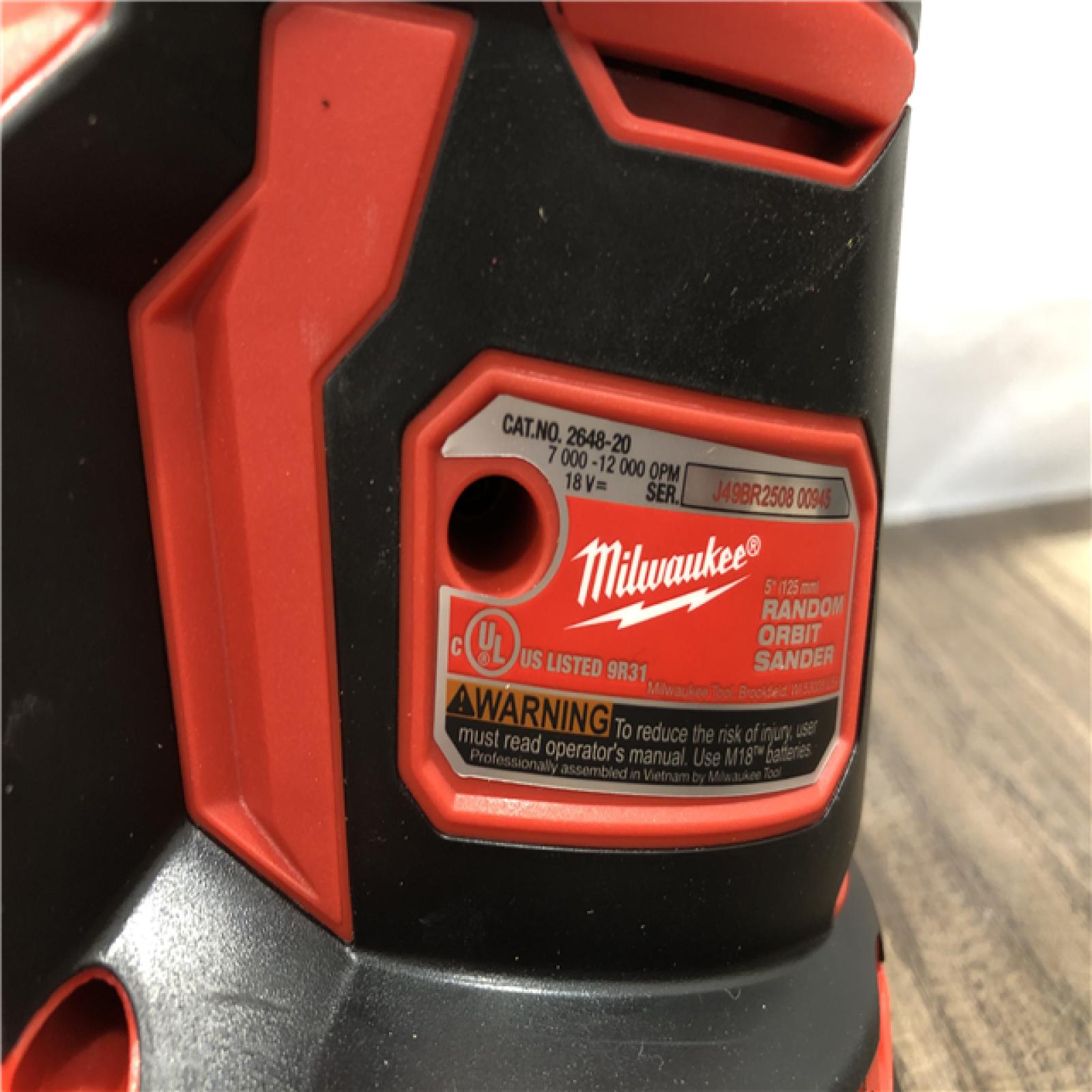 AS-IS Milwaukee 18V Lithium-Ion Cordless 5 in. Random Orbit Sander (Tool-Only)