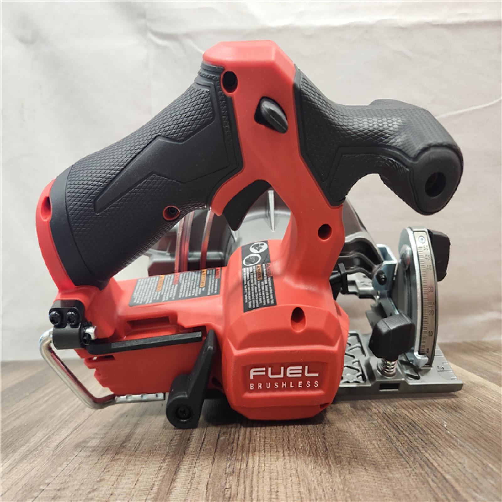 AS-IS- M12 MILWAUKEE CIRCULAR SAW (Tool-Only)