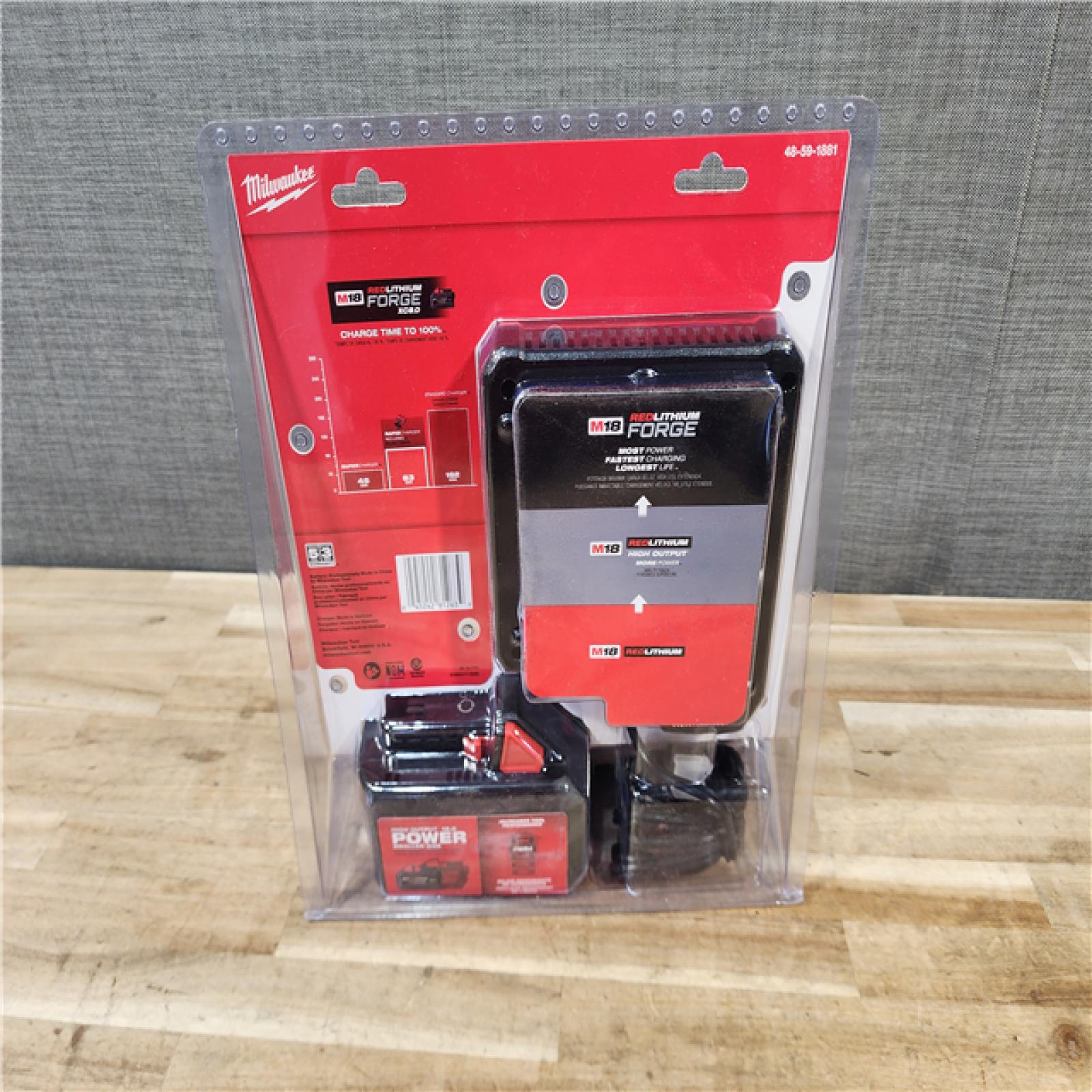HOUSTON LOCATION - AS-IS (NEW) Milwaukee 18-Volt Lithium-Ion REDLITHIUM FORGE Starter Kit with 8.0Ah Battery and Rapid Charger