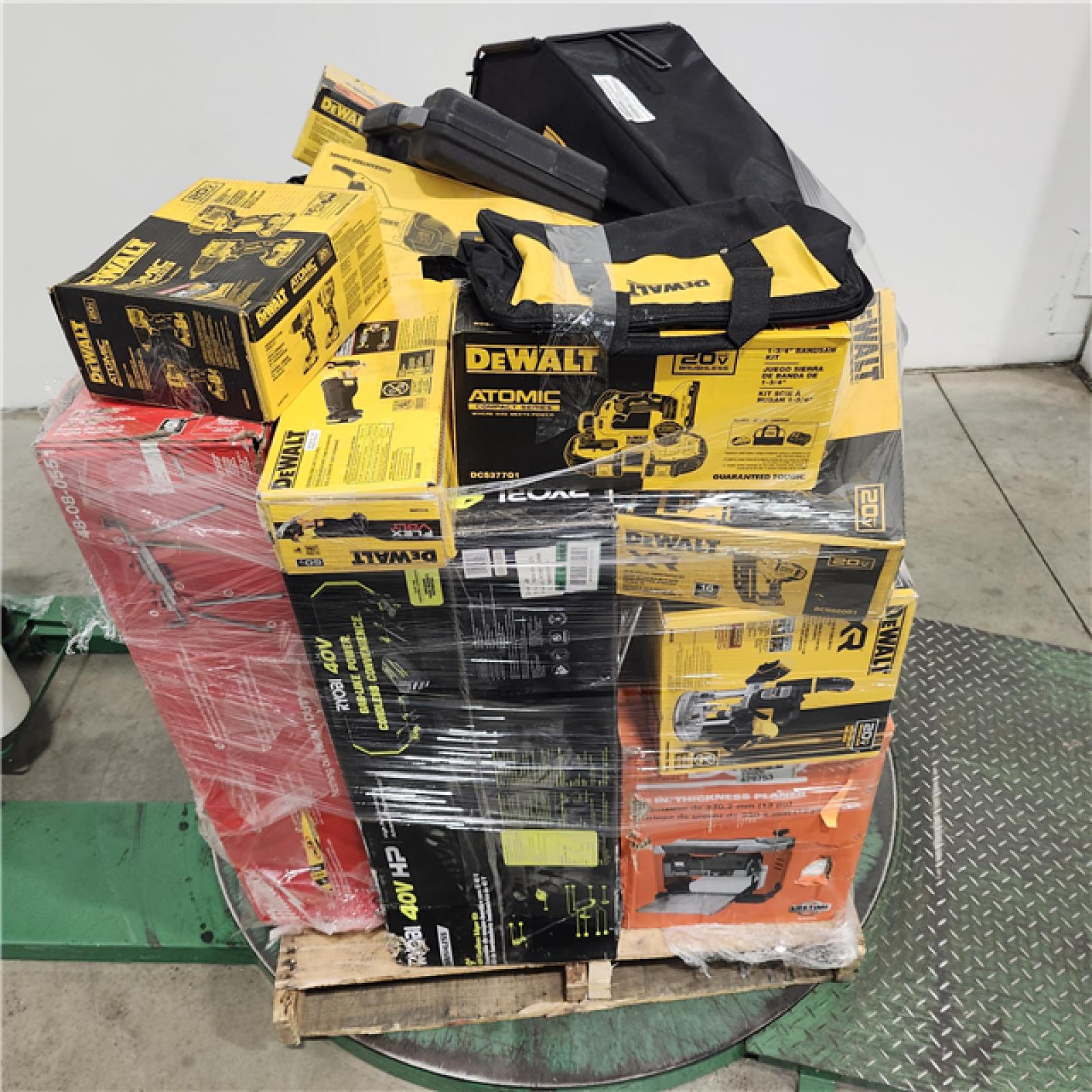 Dallas Location - As-Is Tool Pallet