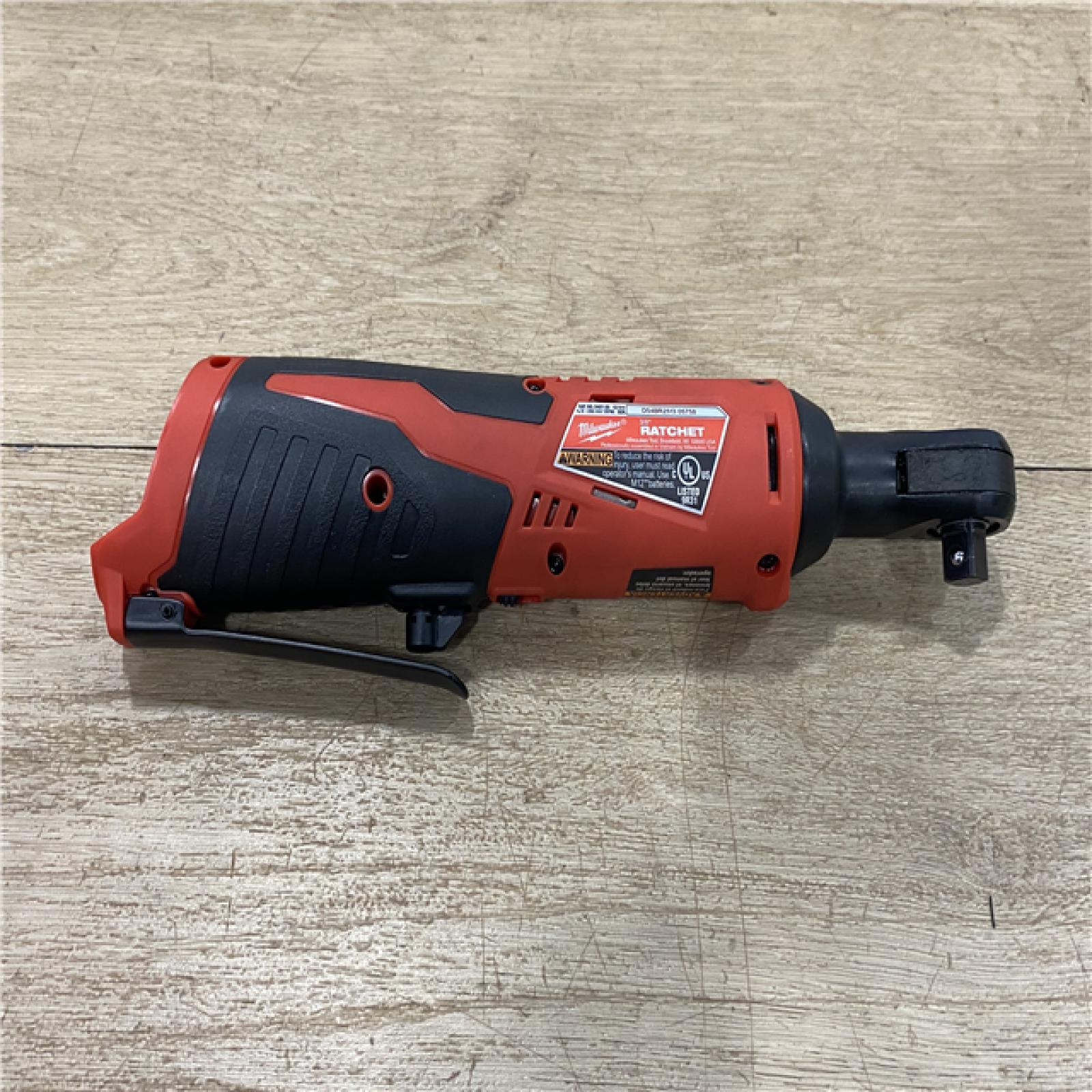 AS-IS Milwaukee 12V Lithium-Ion Cordless 3/8 in. Ratchet (Tool-Only)