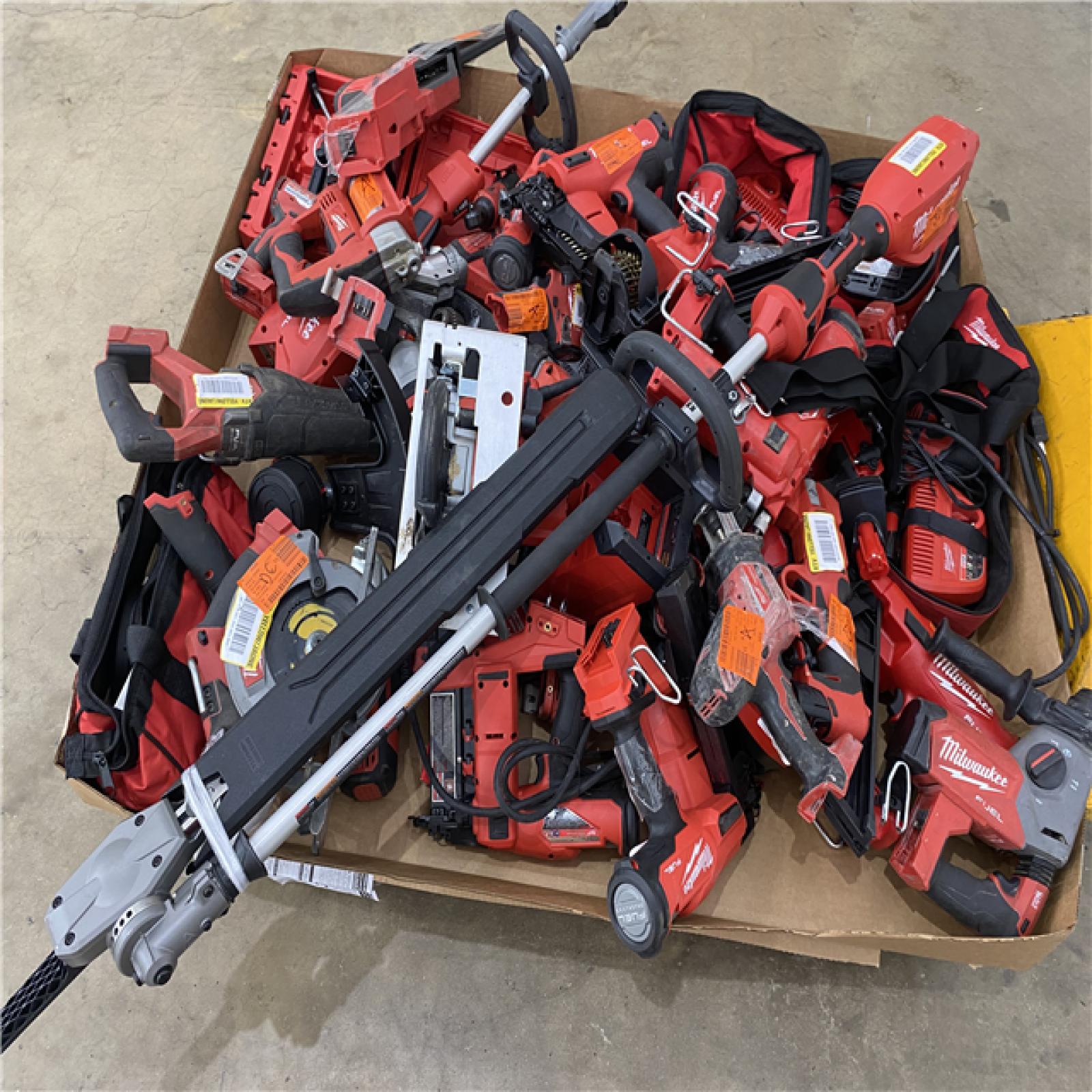 Houston Location AS IS - Tool Pallet