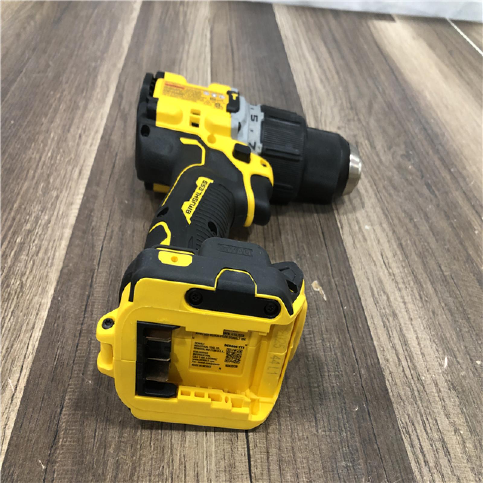 AS-IS DEWALT 20V XR Brushless Cordless 1/2 in. Hammer Drill (Tool-Only)