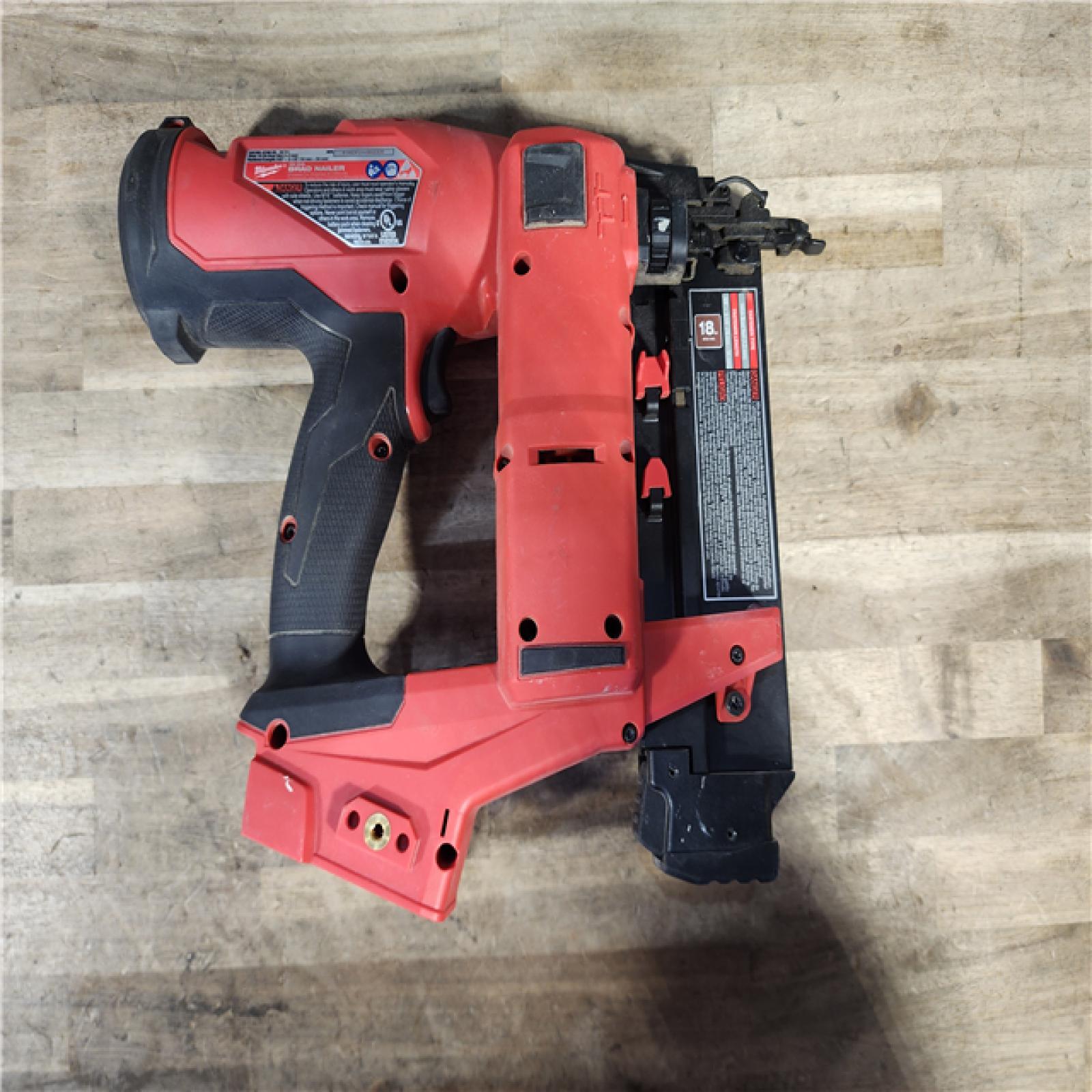 HOUSTON LOCATION - AS-IS Milwaukee M18 FUEL 18 Gauge Brad Nailer (TOOL ONLY)