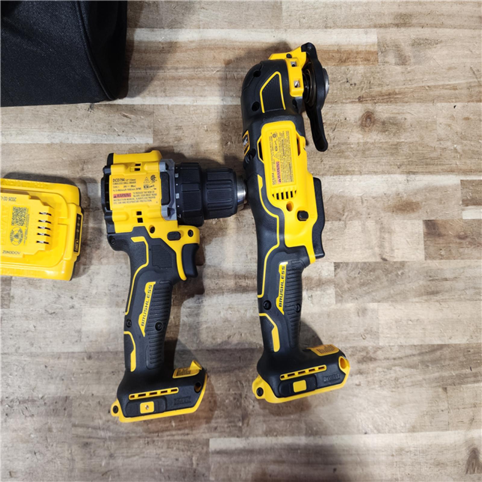 HOUSTON LOCATION - AS - IS DEWALT ATOMIC 20-Volt Lithium-Ion Cordless Brushless (2-Tool) Combo Kit