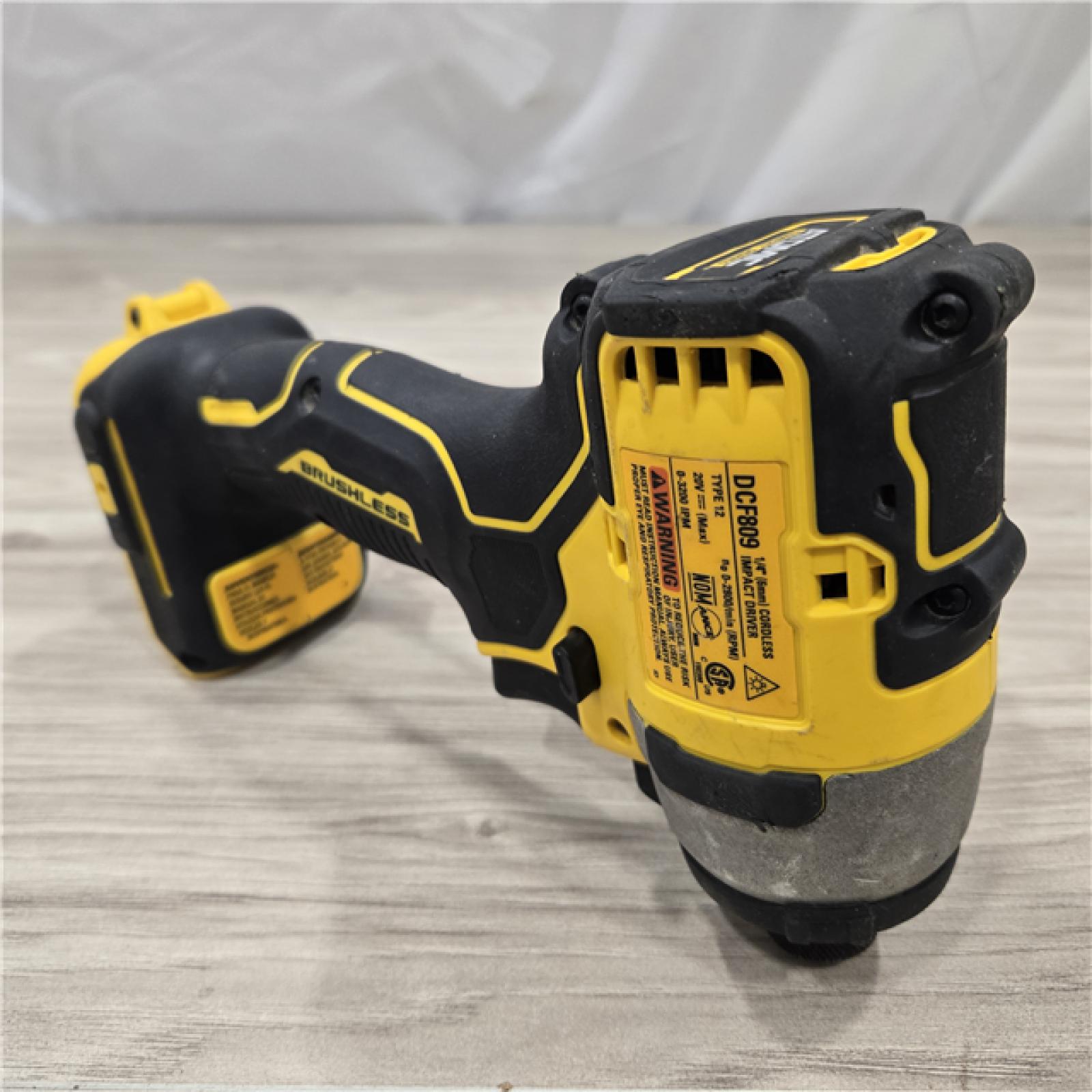 AS-IS DeWALT ATOMIC 20V MAX Cordless Compact Impact Driver Kit