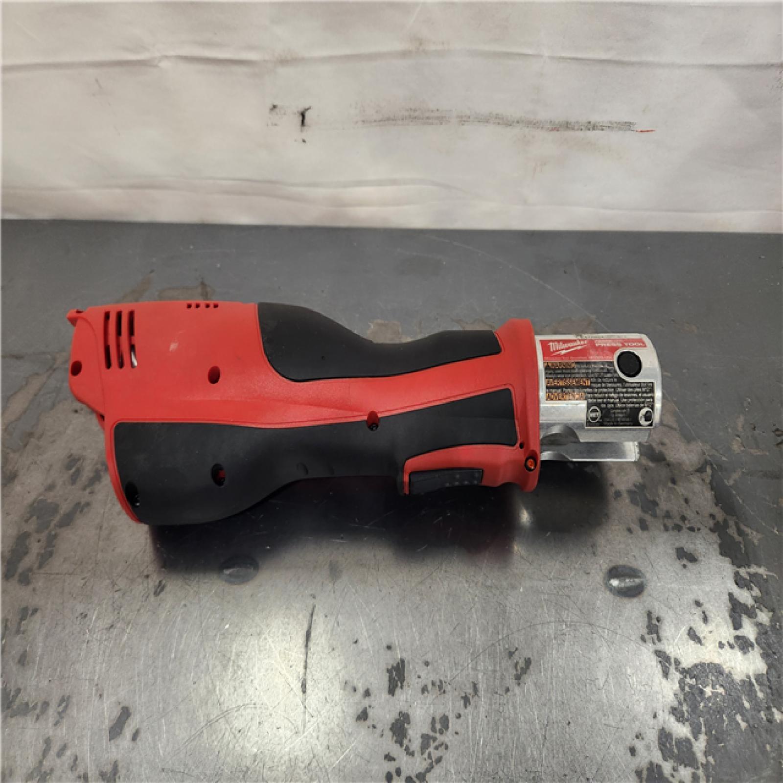 AS-IS- Milwaukee 12-Volt Lithium-Ion Force Logic Cordless Press Tool Kit