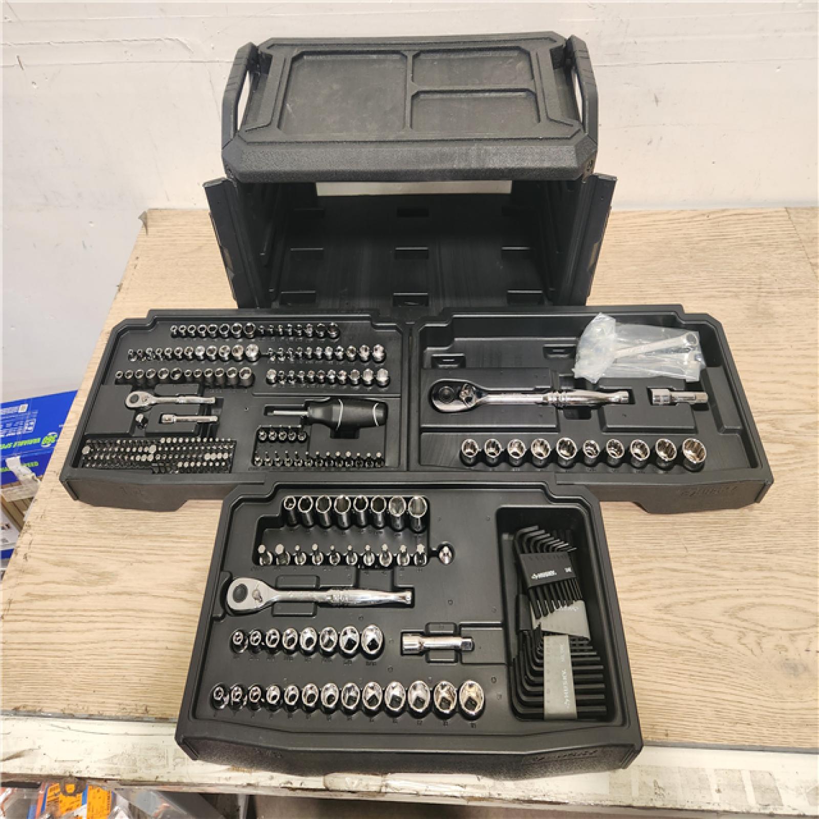 Phoenix Location Husky Husky Mechanics Tool Set (270-Piece)